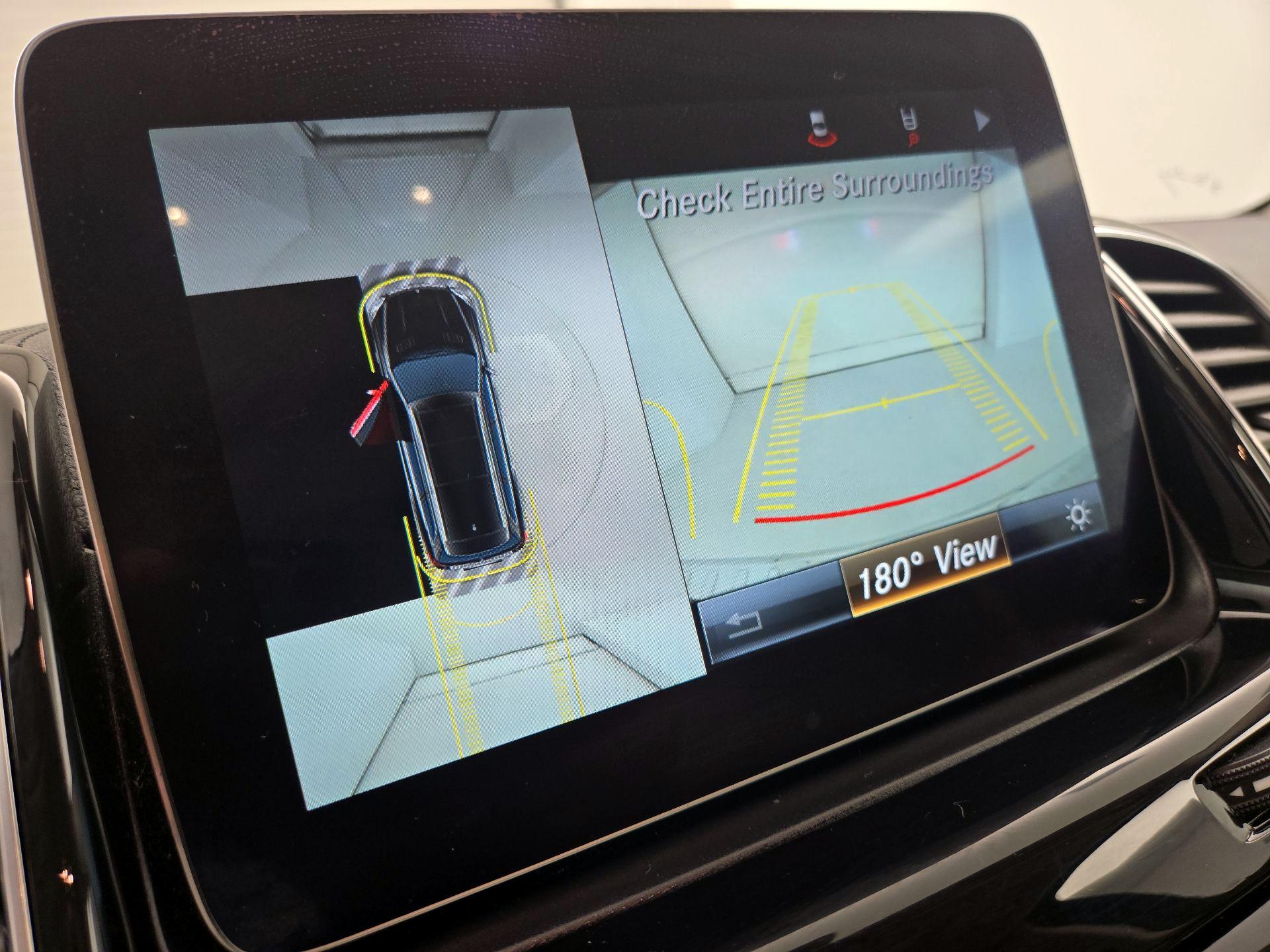 Thumbnail: 2017 Mercedes-Benz GLS - 15