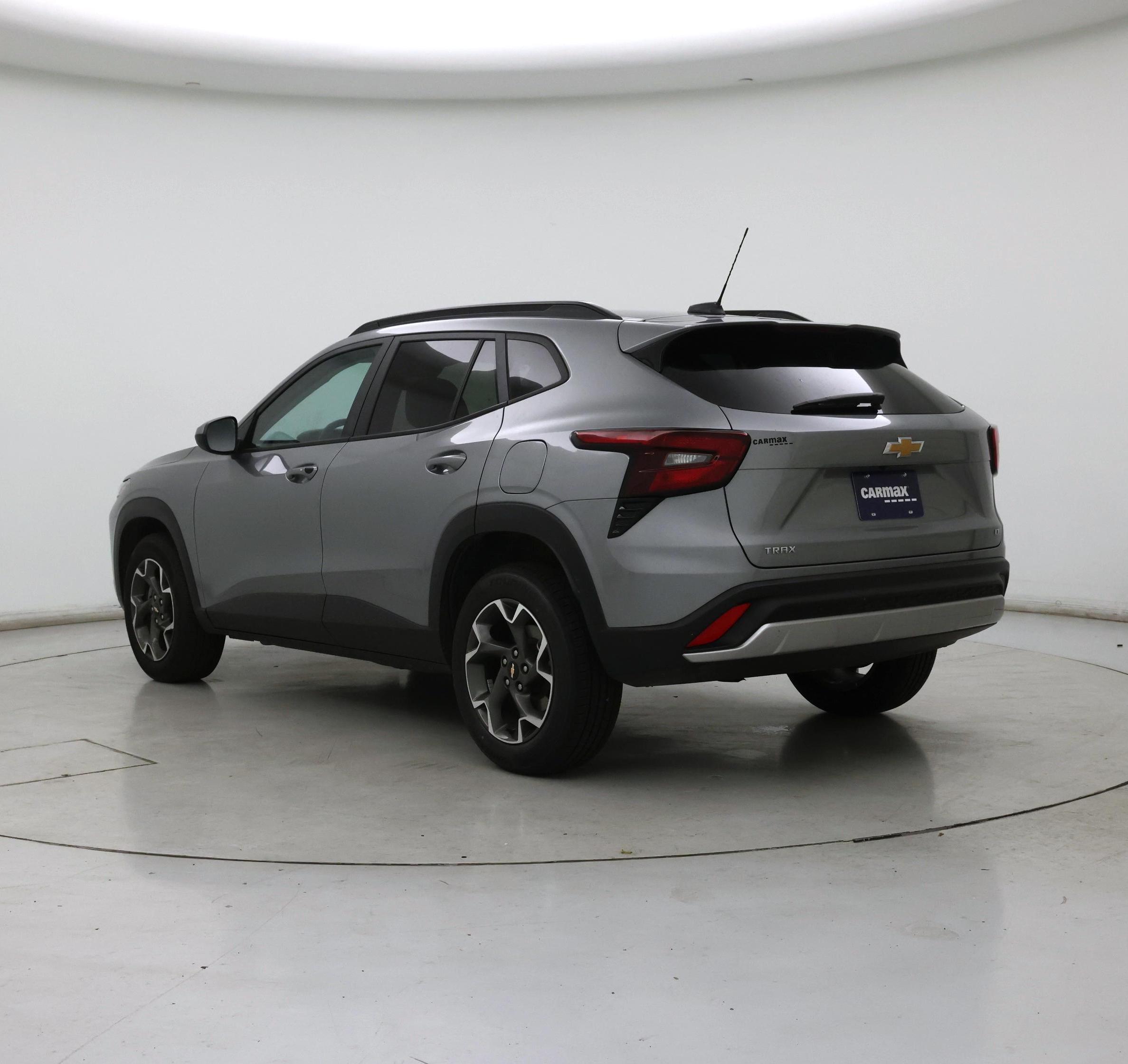 Thumbnail: 2024 Chevrolet Trax - 2