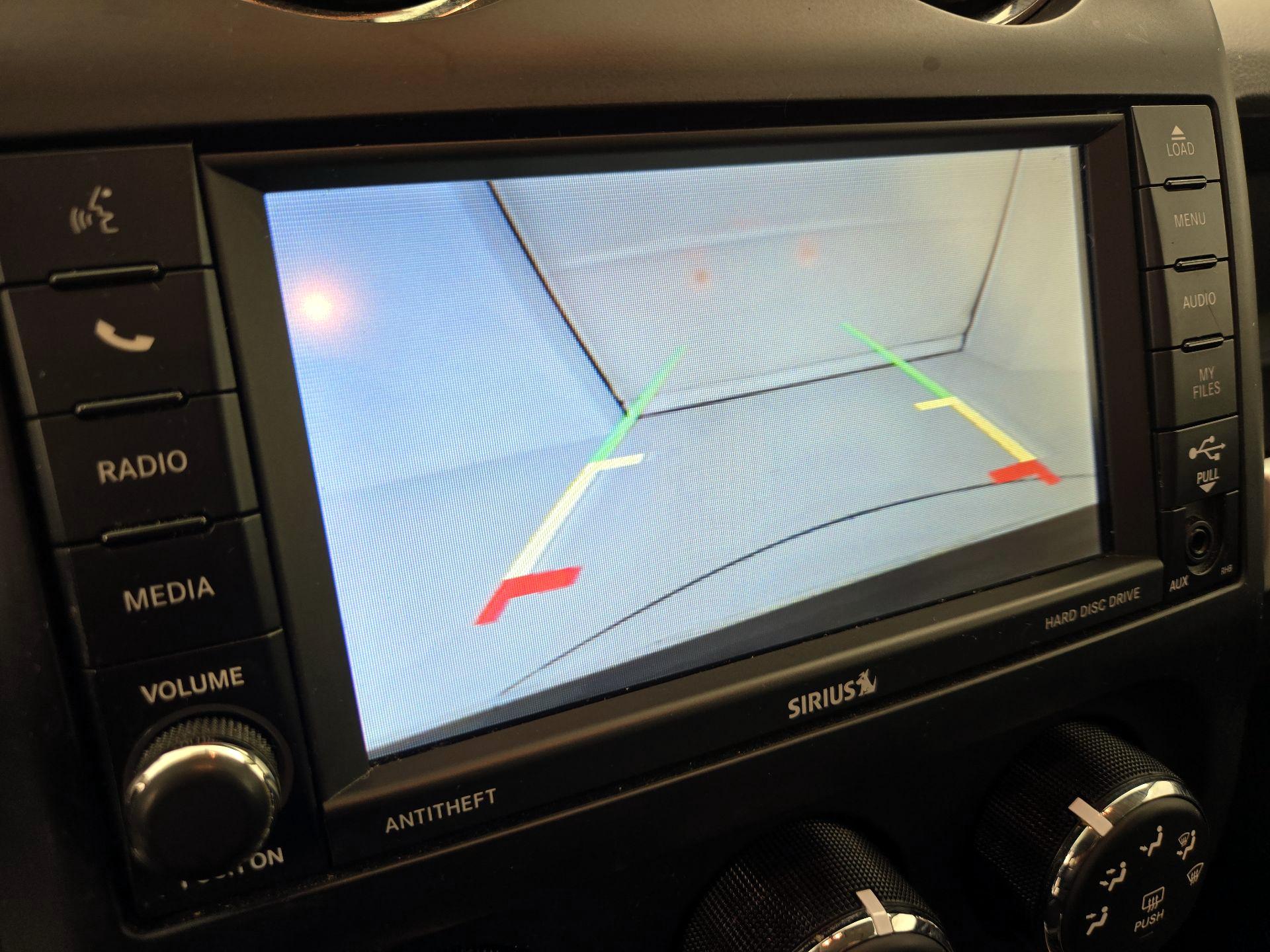 Thumbnail: 2016 Jeep Compass - 14