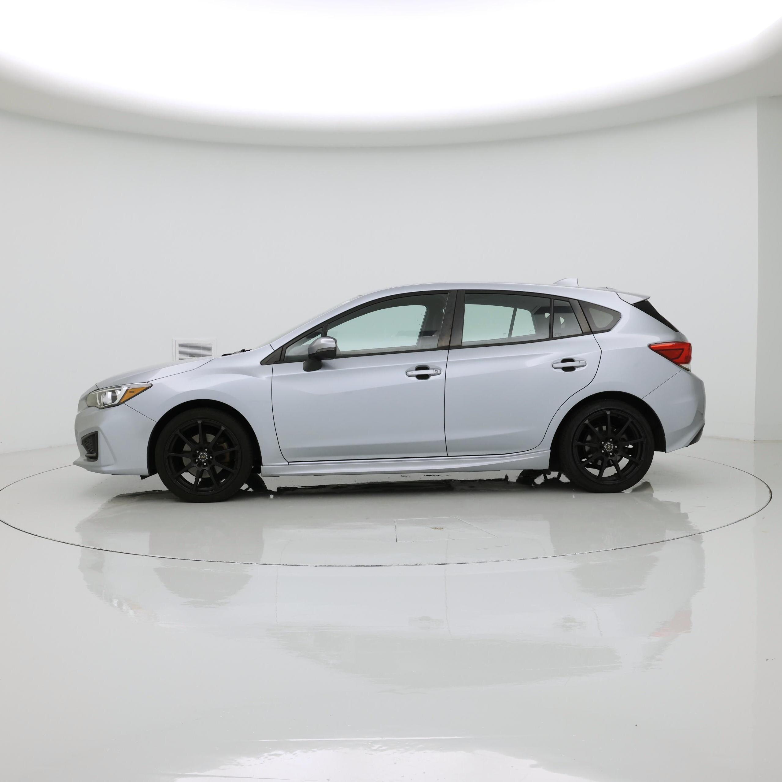 Thumbnail: 2017 Subaru Impreza - 3