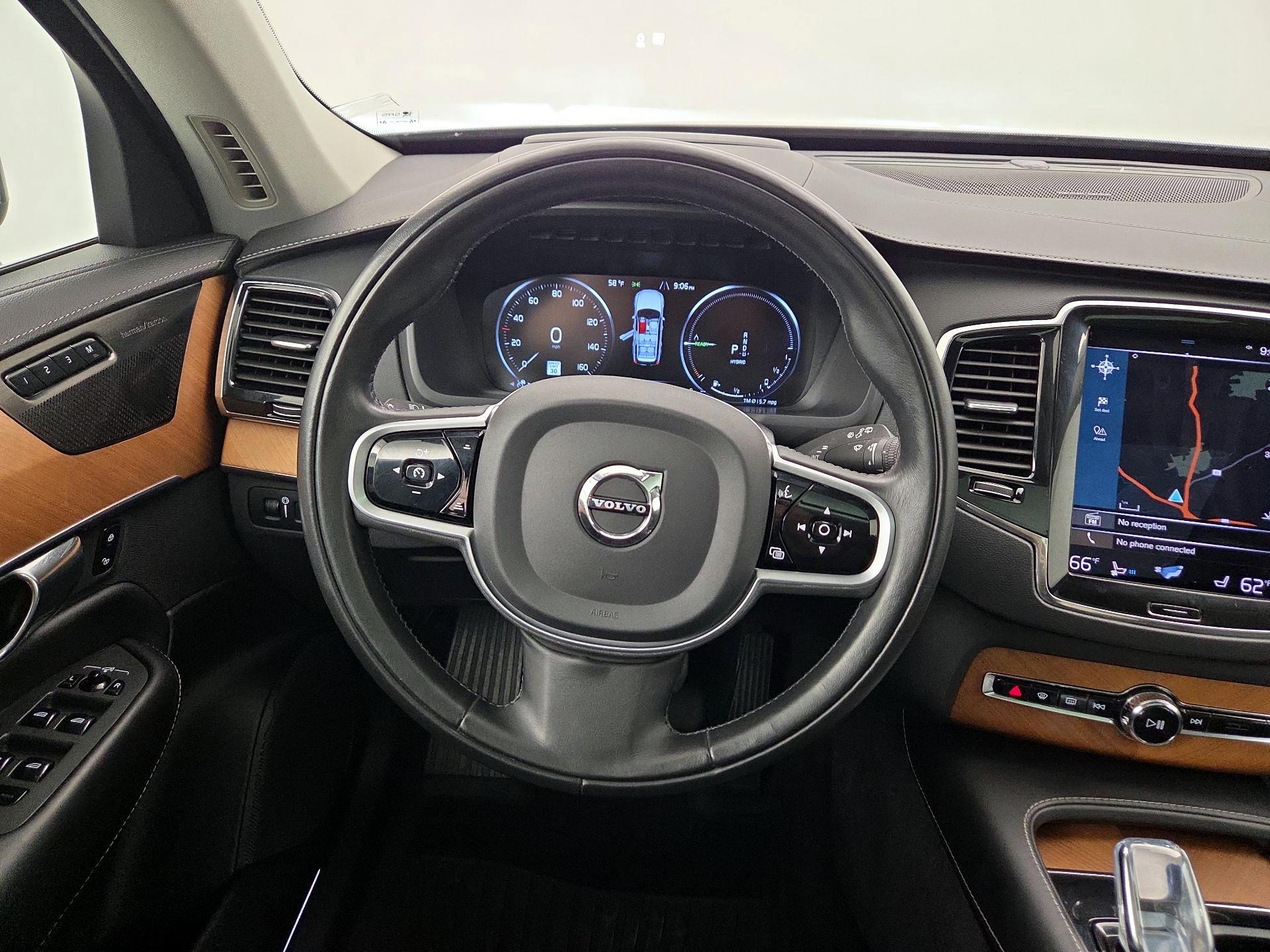 Thumbnail: 2020 Volvo XC90 - 10