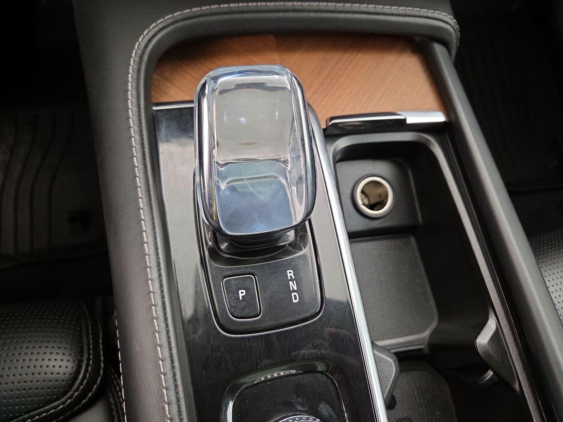 Thumbnail: 2020 Volvo XC90 - 18