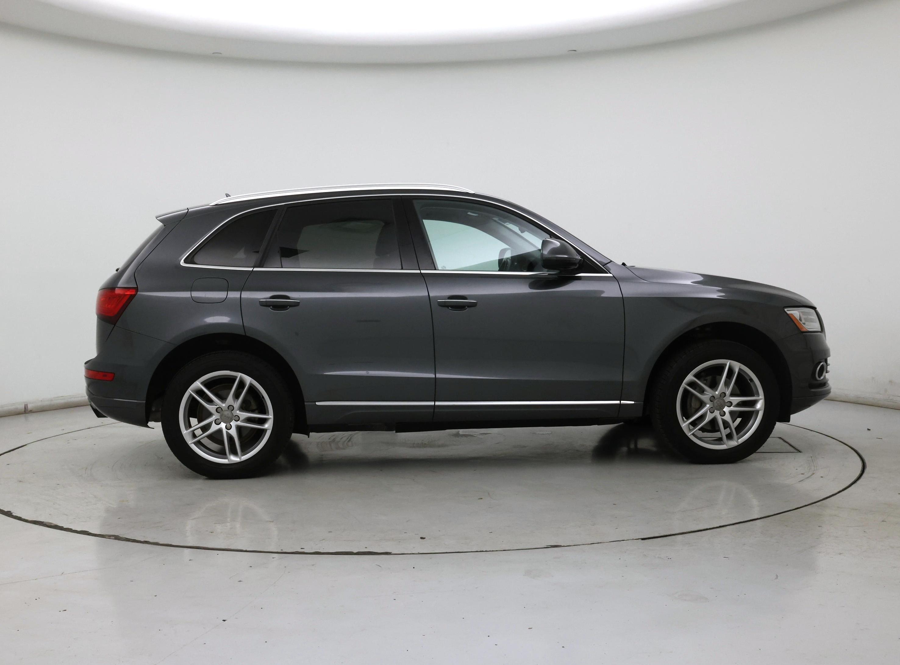 Thumbnail: 2017 Audi Q5 - 7