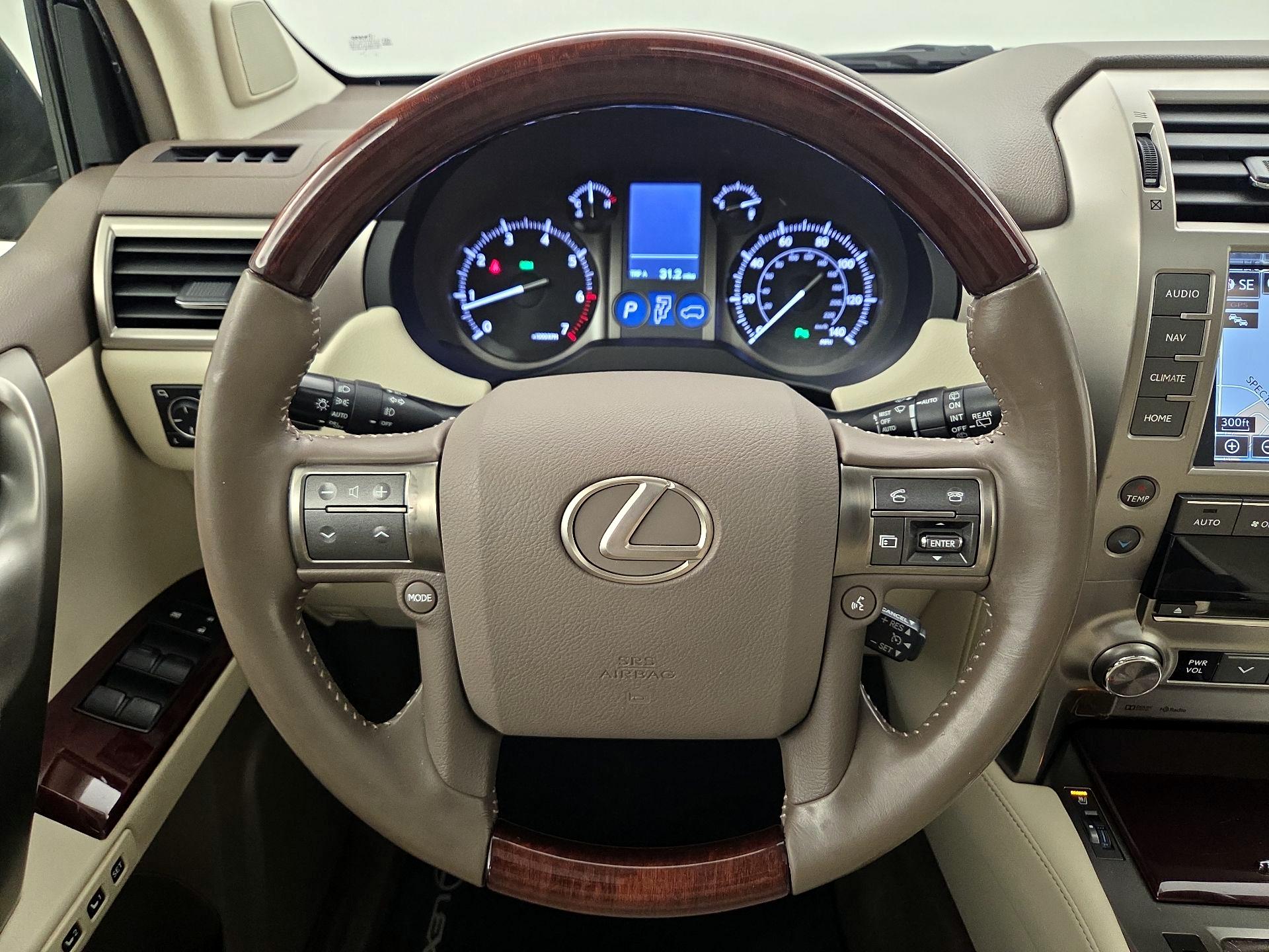 Thumbnail: 2015 Lexus GX - 10