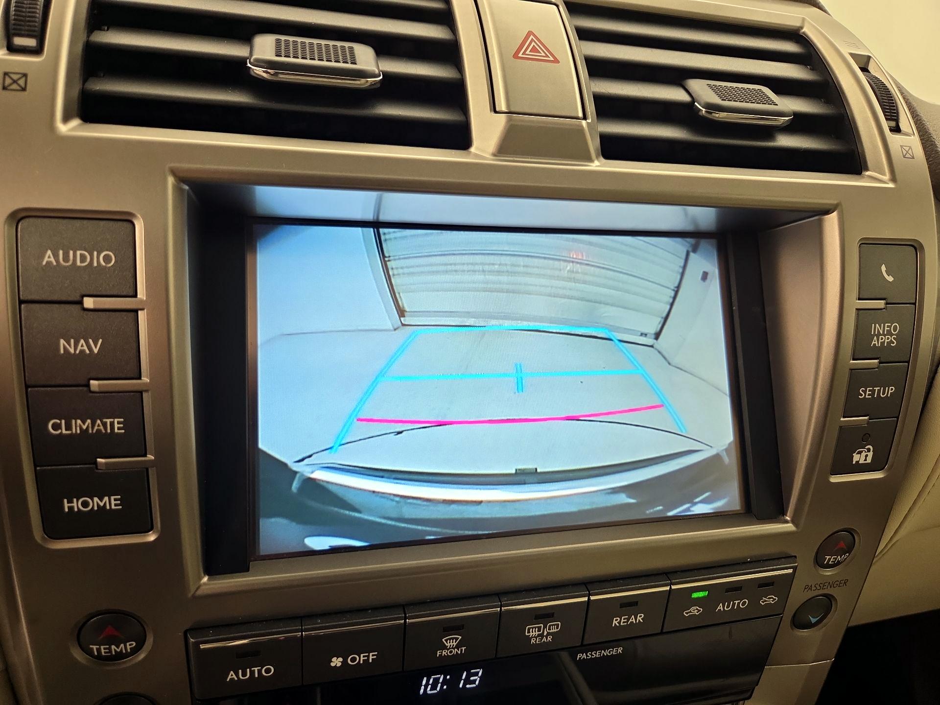 Thumbnail: 2015 Lexus GX - 15