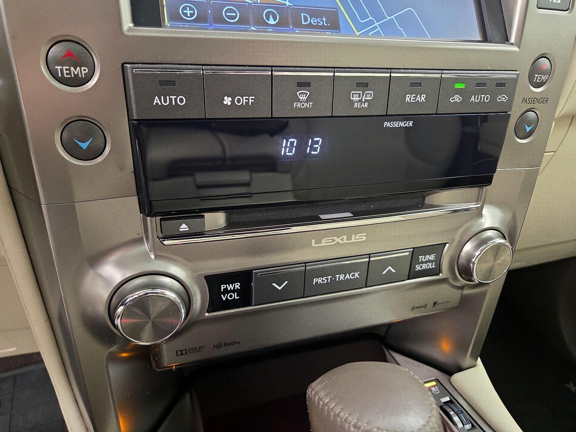 Thumbnail: 2015 Lexus GX - 17