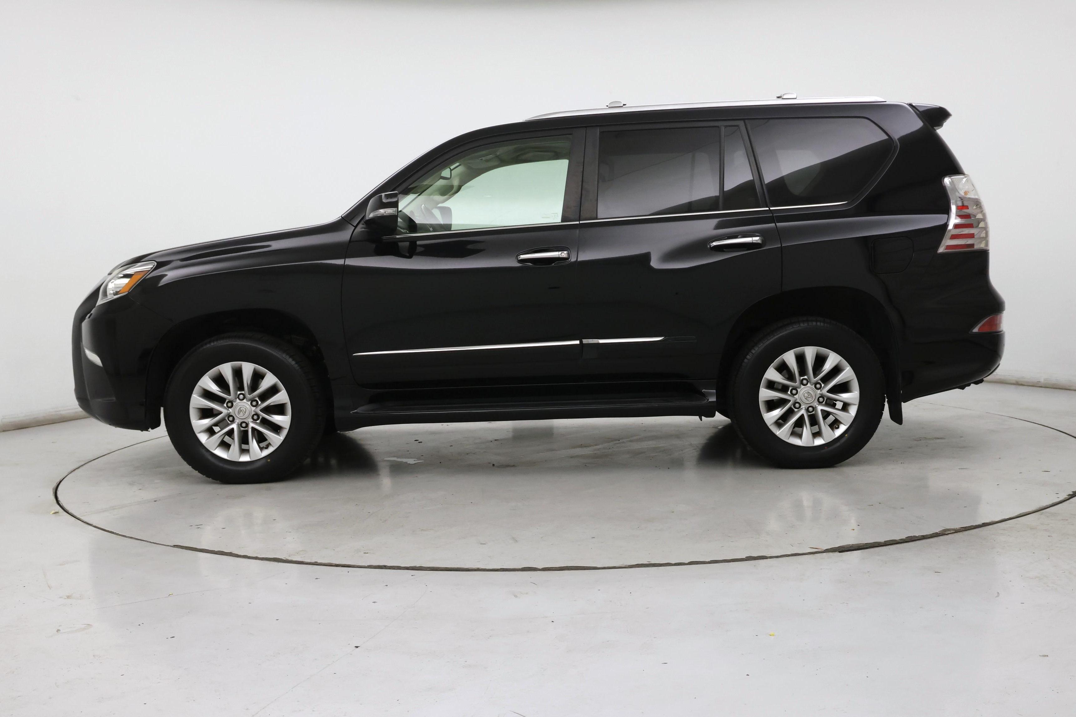 Thumbnail: 2015 Lexus GX - 3