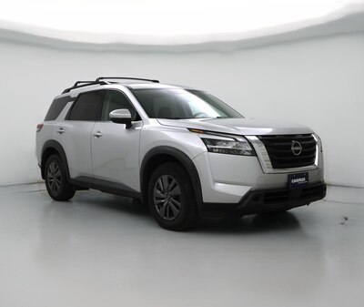 Silver 2022 Nissan Pathfinder SV