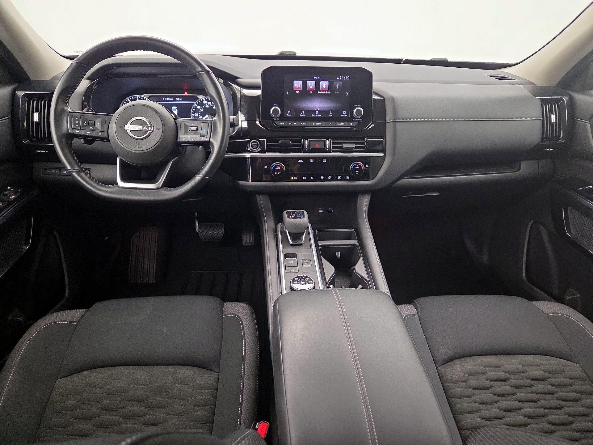 Thumbnail: 2022 Nissan Pathfinder - 9