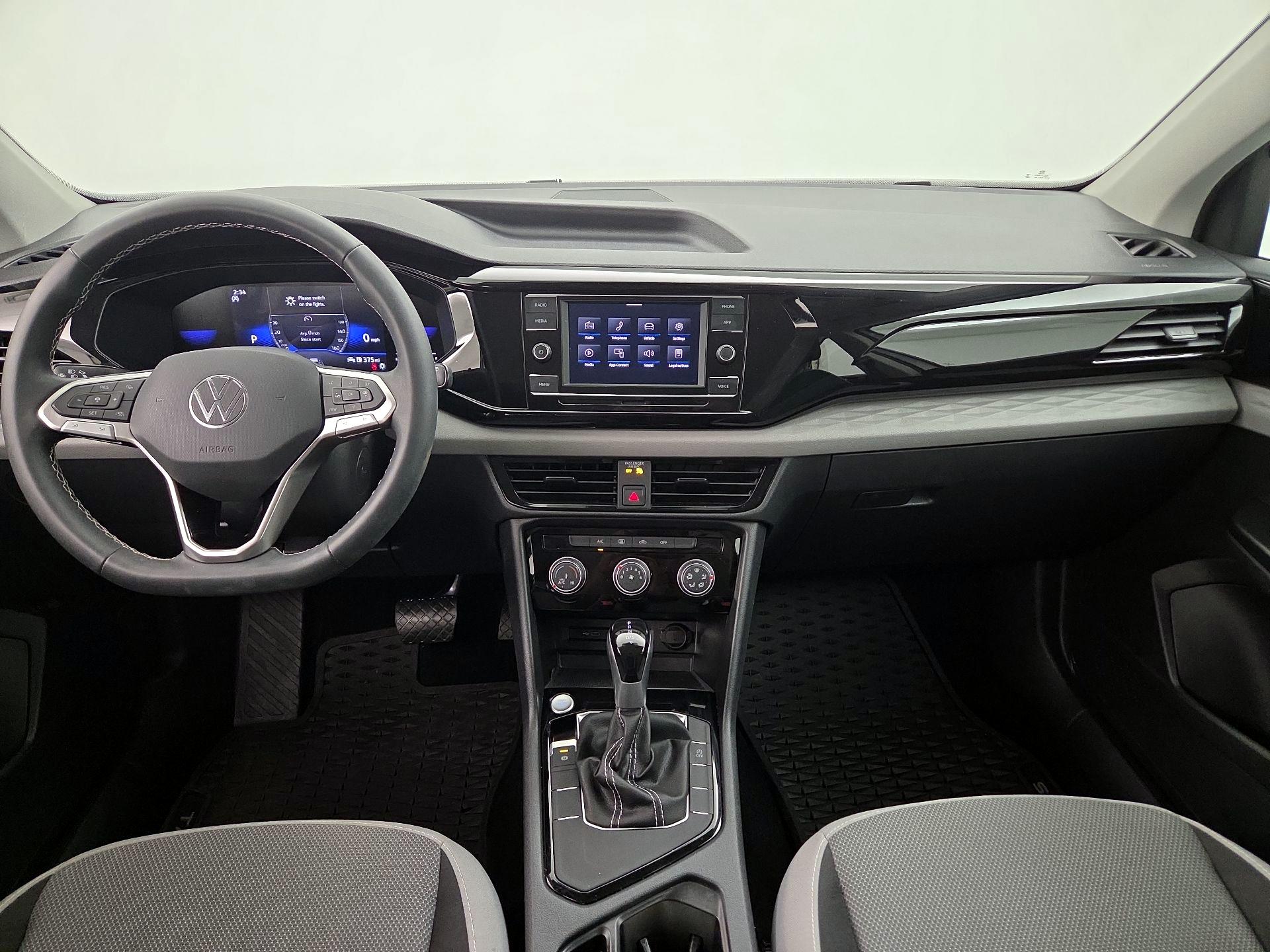Thumbnail: 2023 Volkswagen Taos - 9
