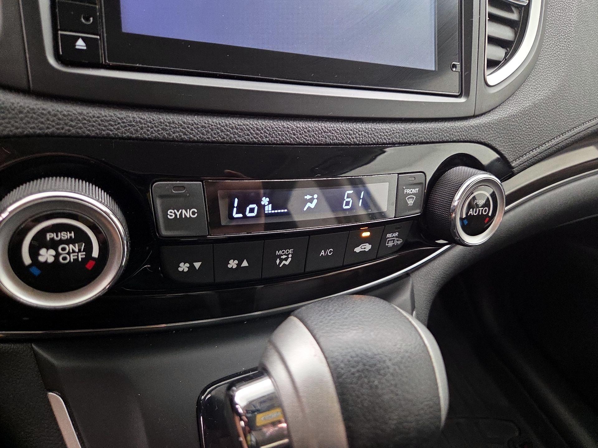 Thumbnail: 2015 Honda CR-V - 16