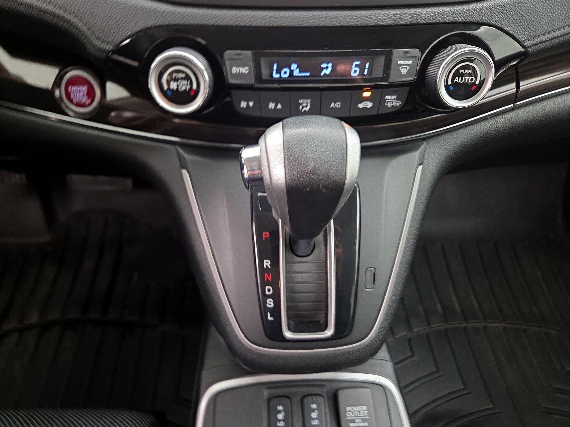 Thumbnail: 2015 Honda CR-V - 17