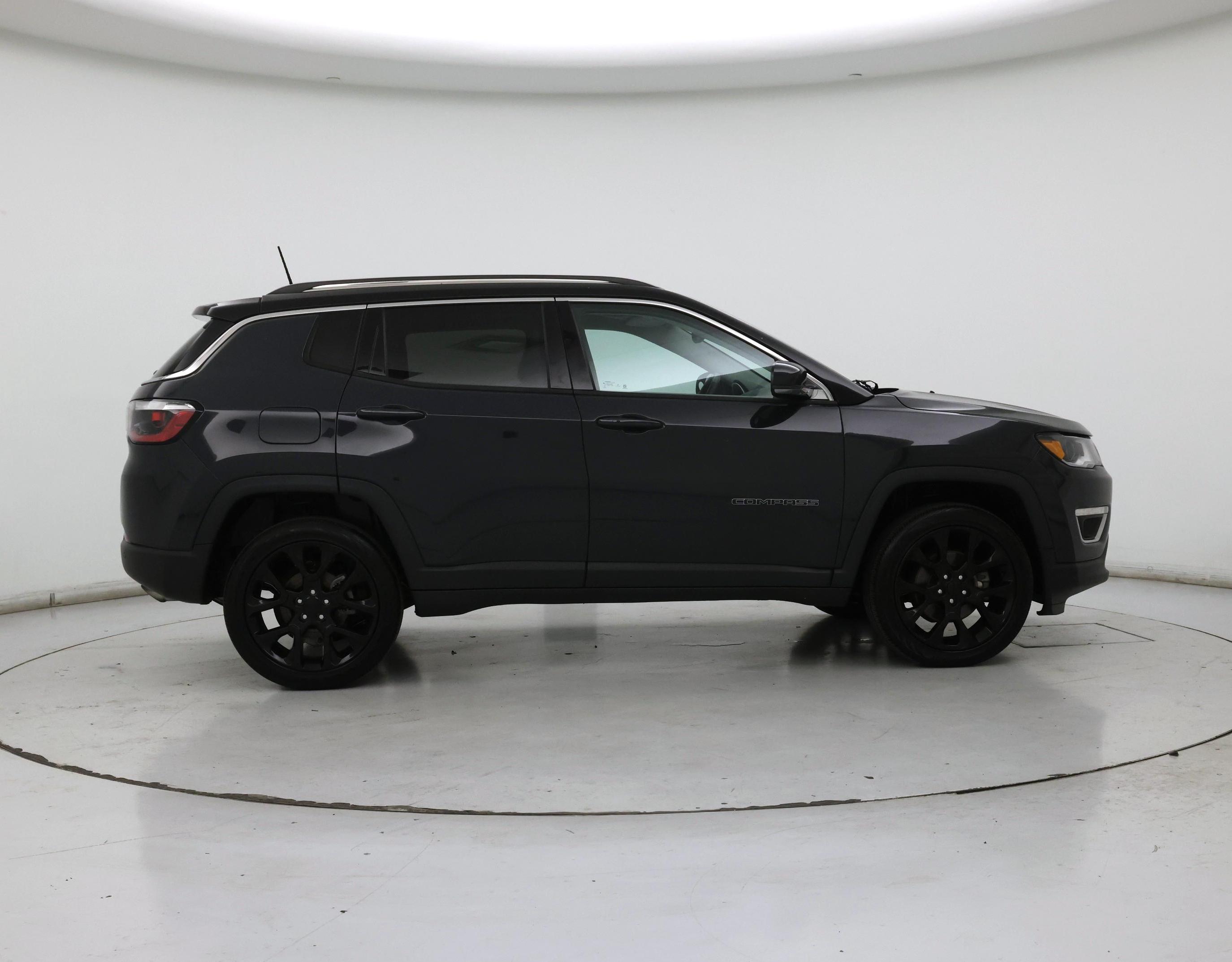 Thumbnail: 2018 Jeep Compass - 7