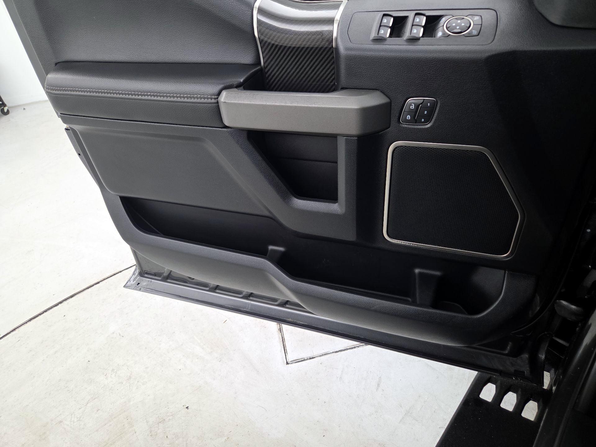 Thumbnail: 2019 Ford F-150 - 12