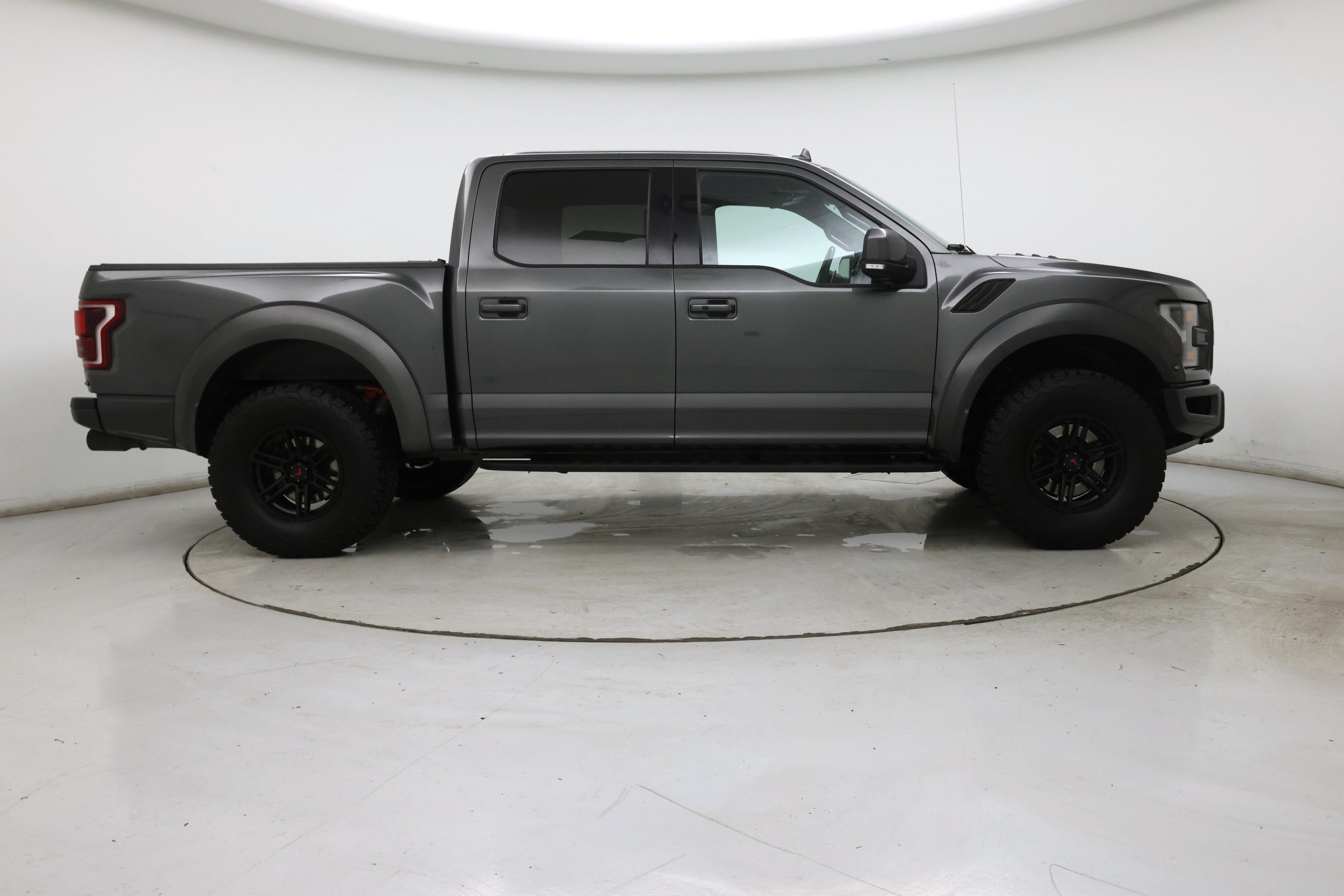 Thumbnail: 2019 Ford F-150 - 7