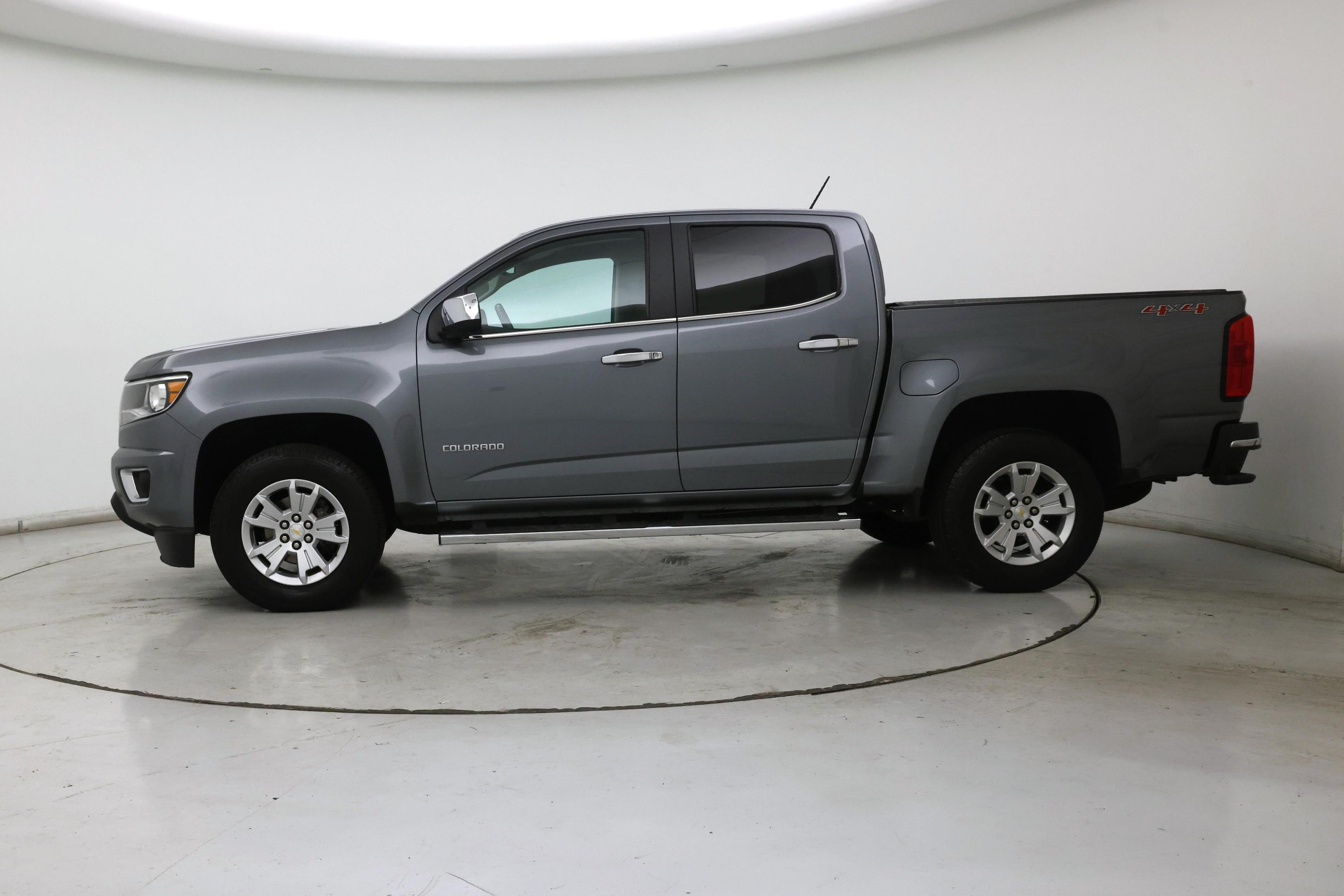 Thumbnail: 2018 Chevrolet Colorado - 3