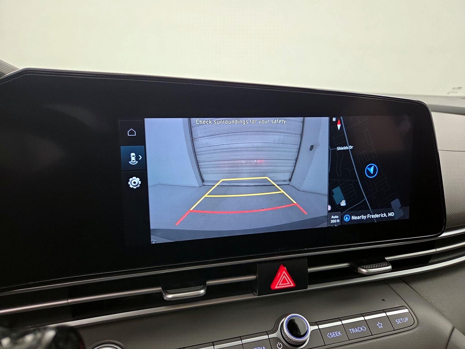 Thumbnail: 2023 Hyundai Elantra - 15