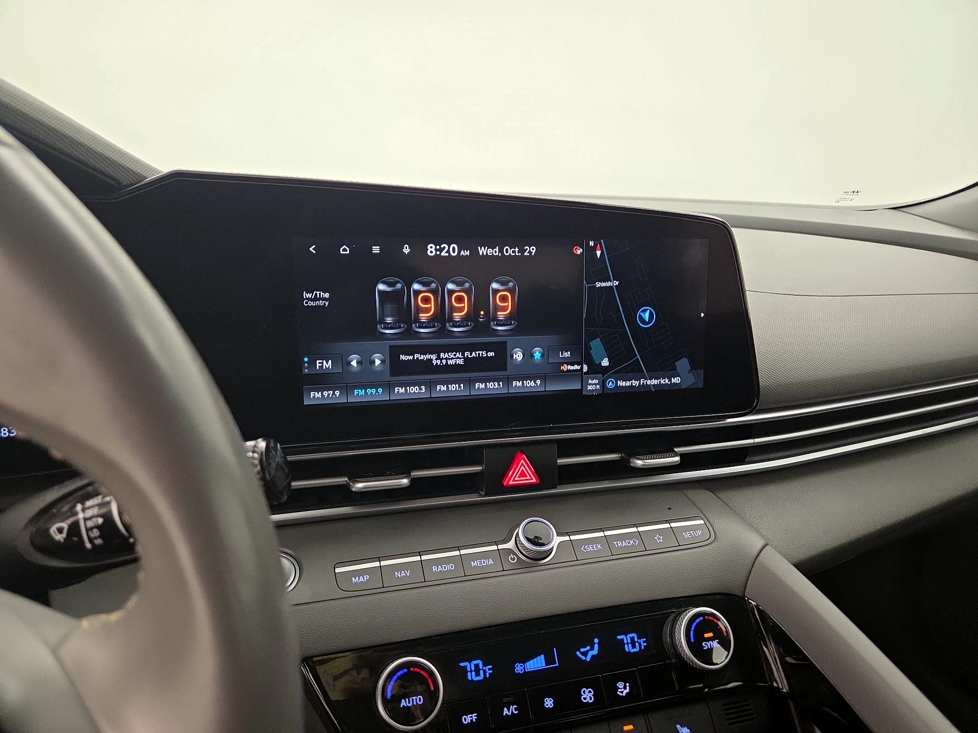 Thumbnail: 2023 Hyundai Elantra - 16