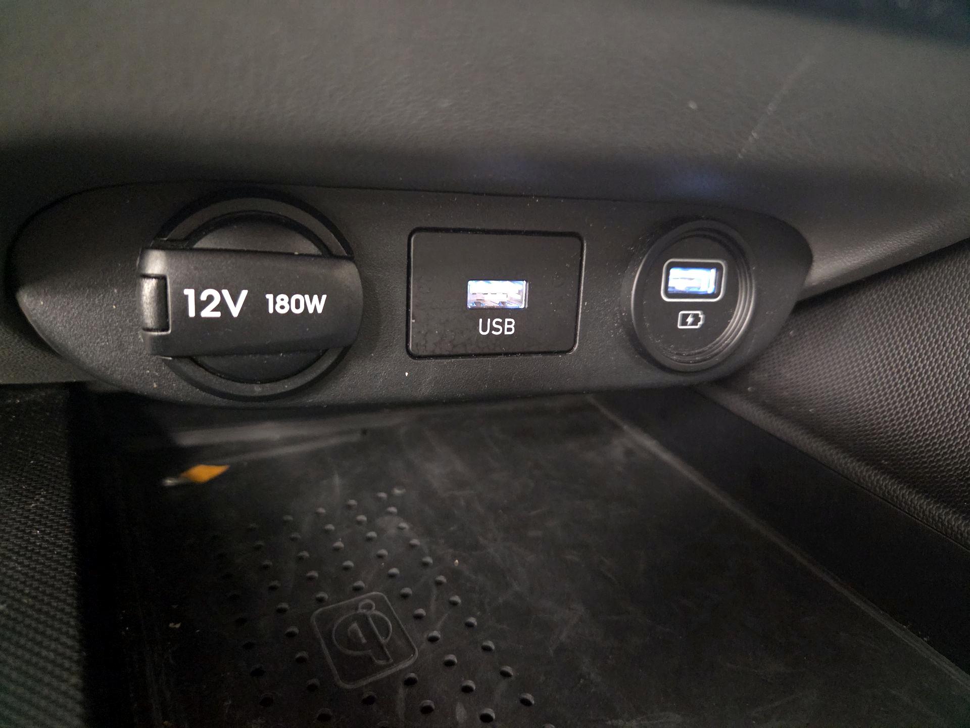 Thumbnail: 2023 Hyundai Elantra - 19