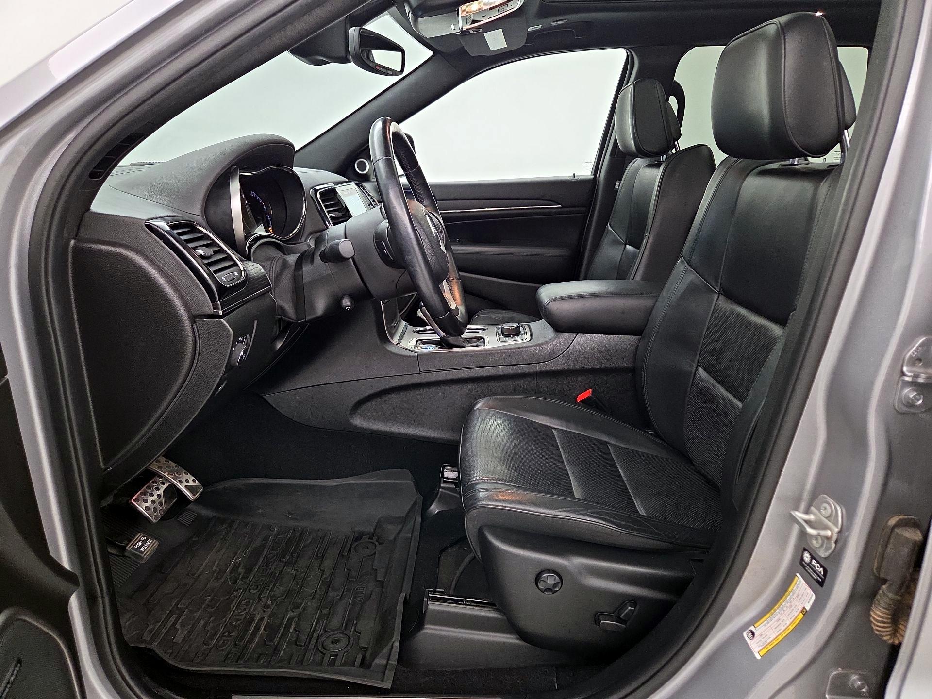 Thumbnail: 2021 Jeep Grand Cherokee - 11