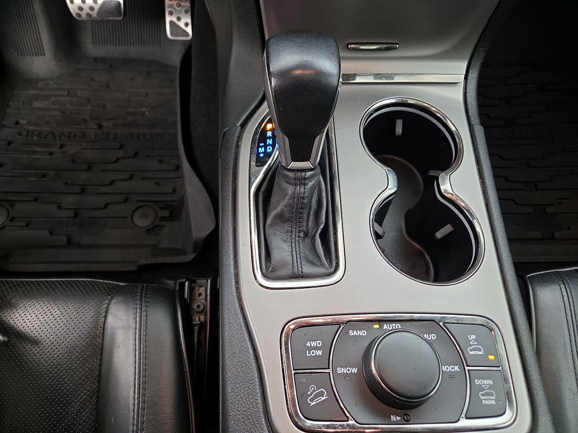 Thumbnail: 2021 Jeep Grand Cherokee - 18