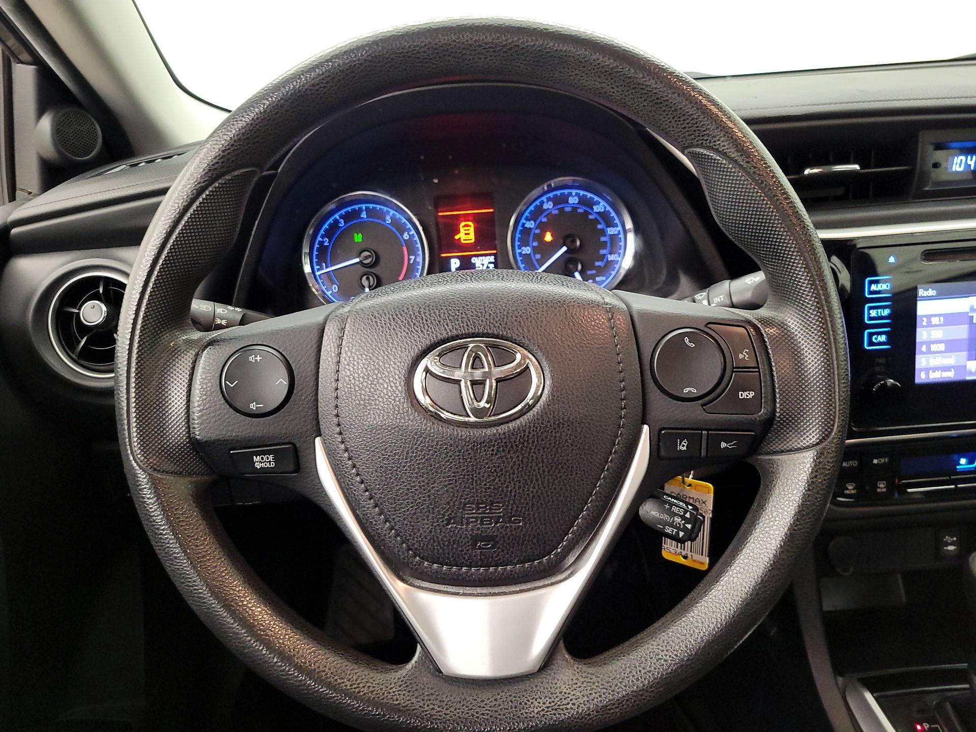 Thumbnail: 2018 Toyota Corolla - 10