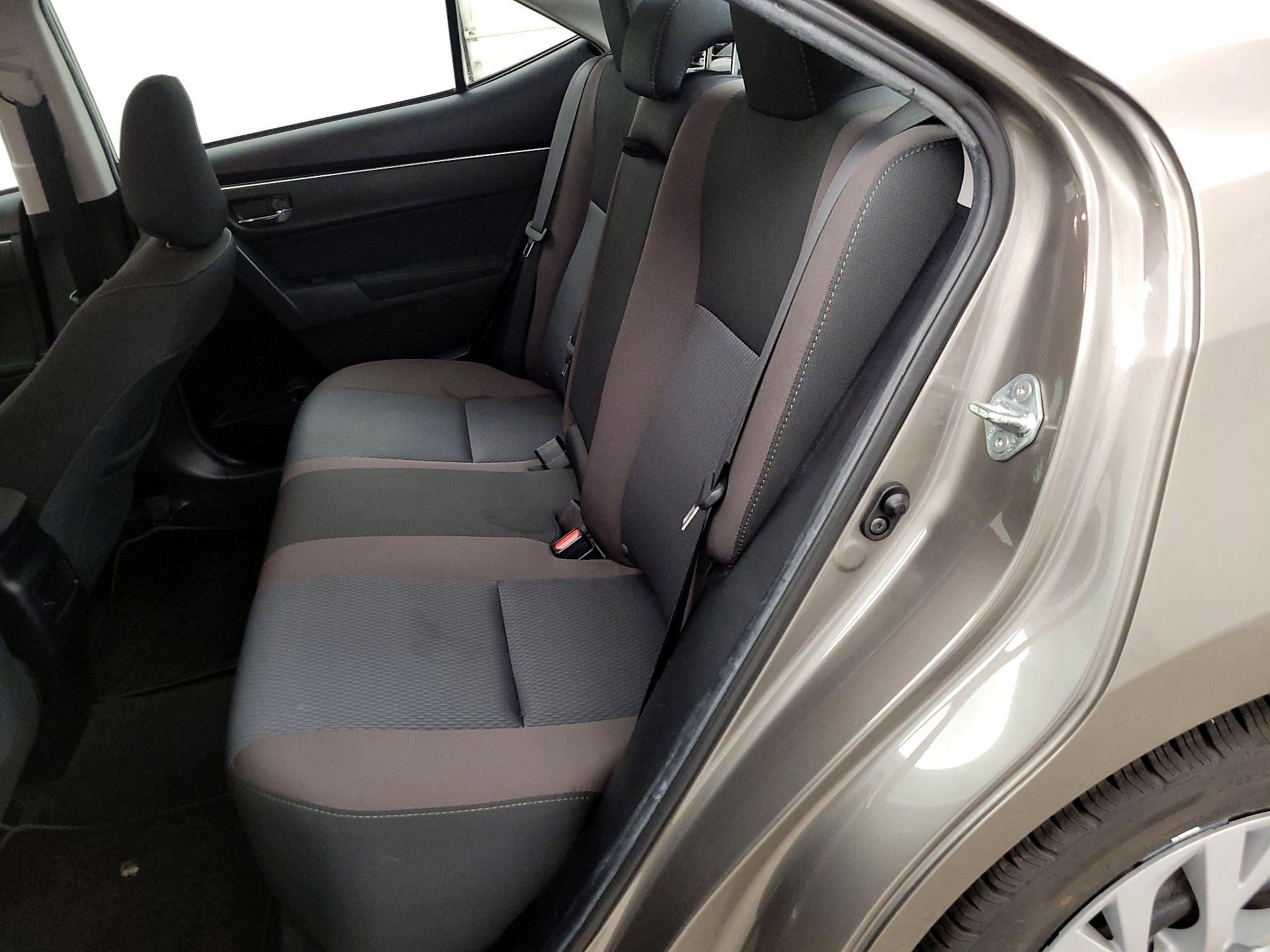 Thumbnail: 2018 Toyota Corolla - 19