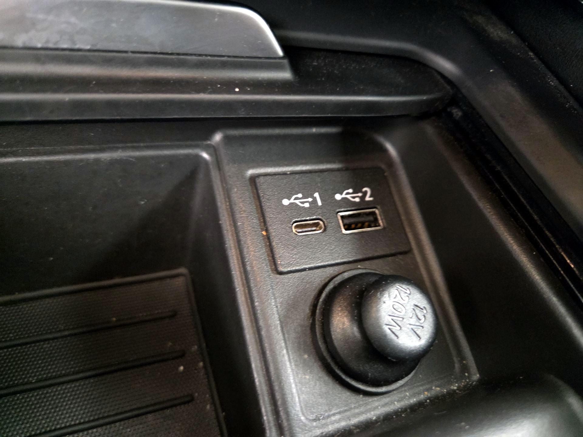 Thumbnail: 2021 INFINITI QX50 - 18