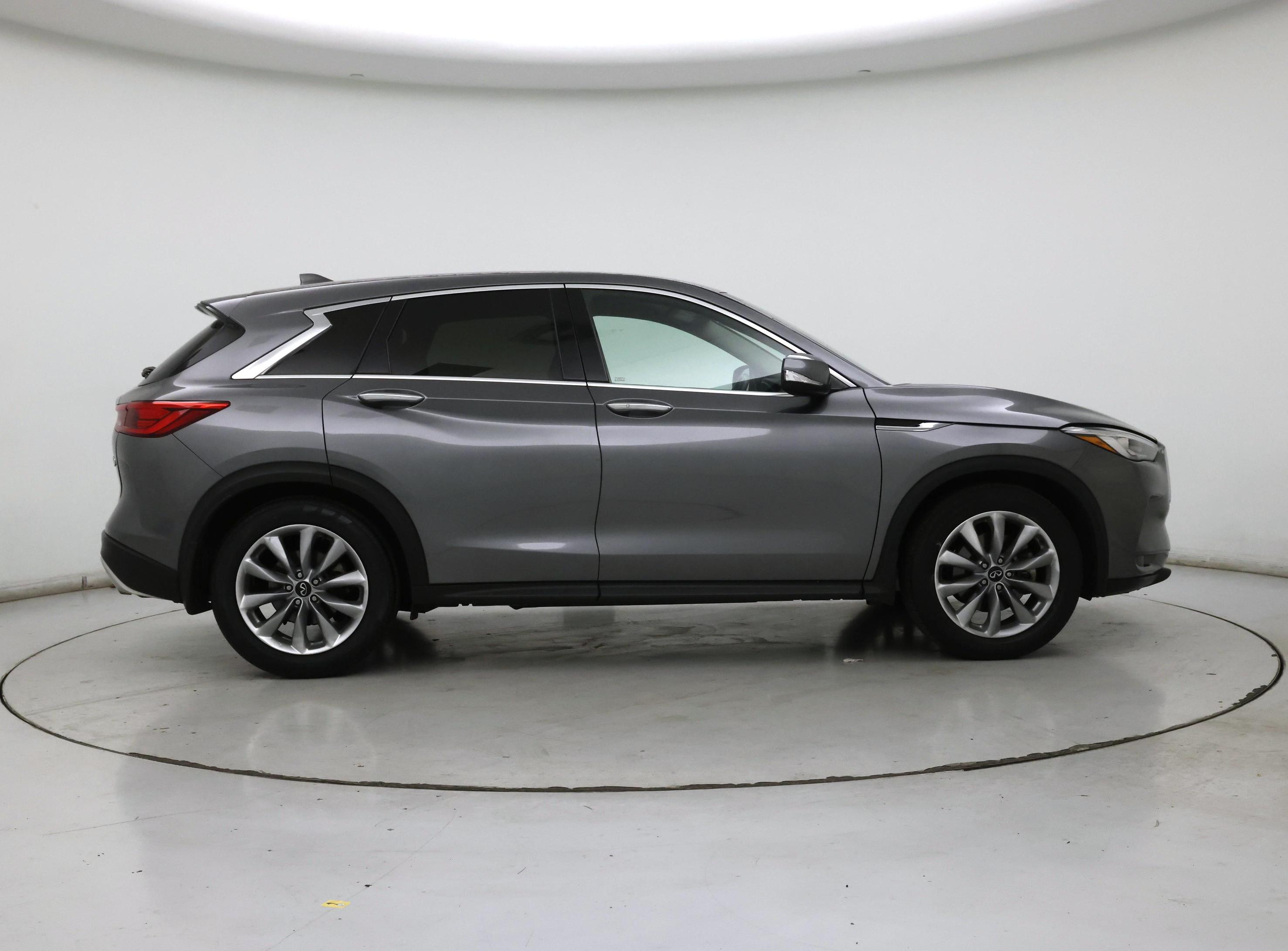 Thumbnail: 2021 INFINITI QX50 - 7