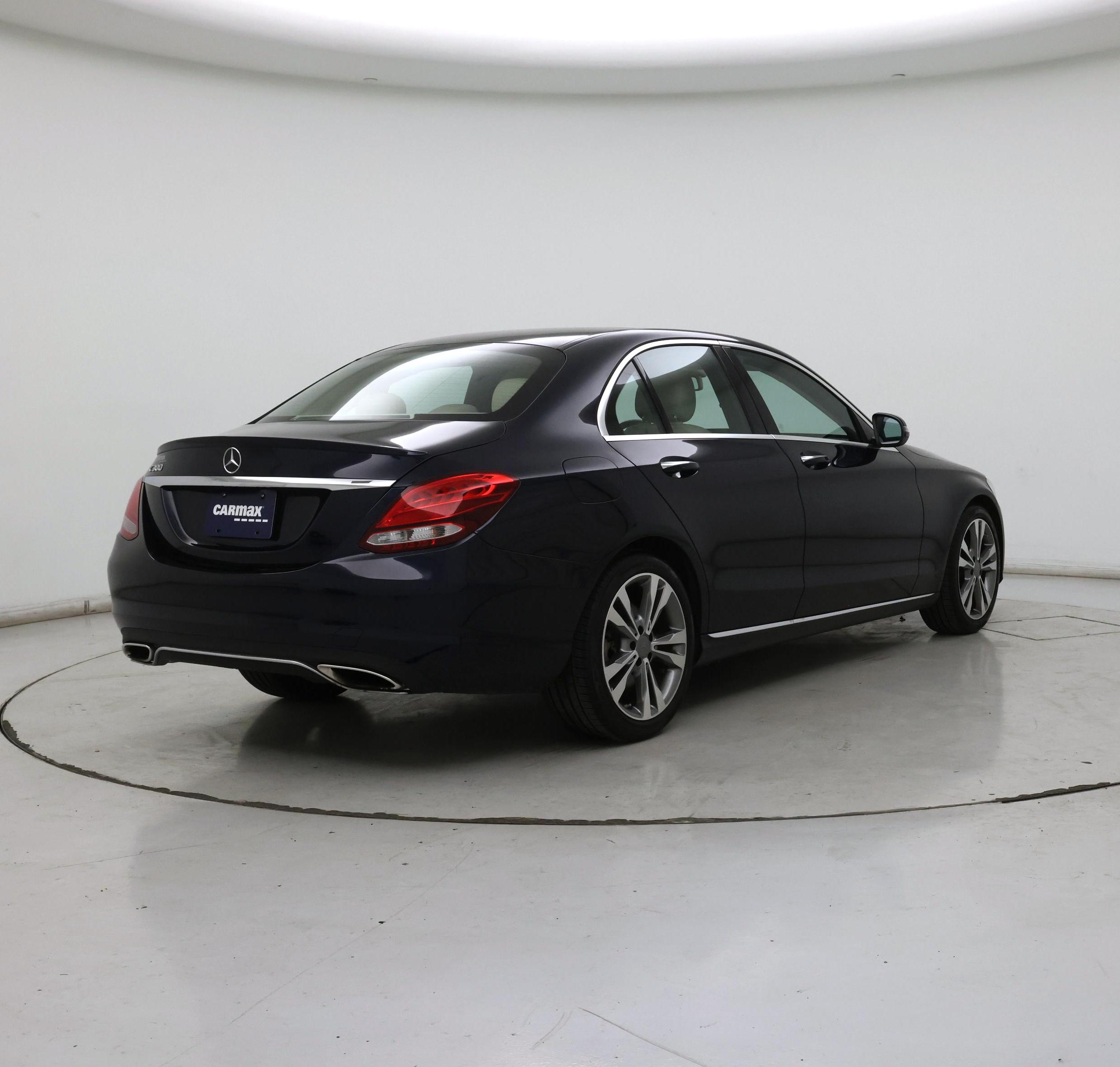 Thumbnail: 2016 Mercedes-Benz C-Class - 8