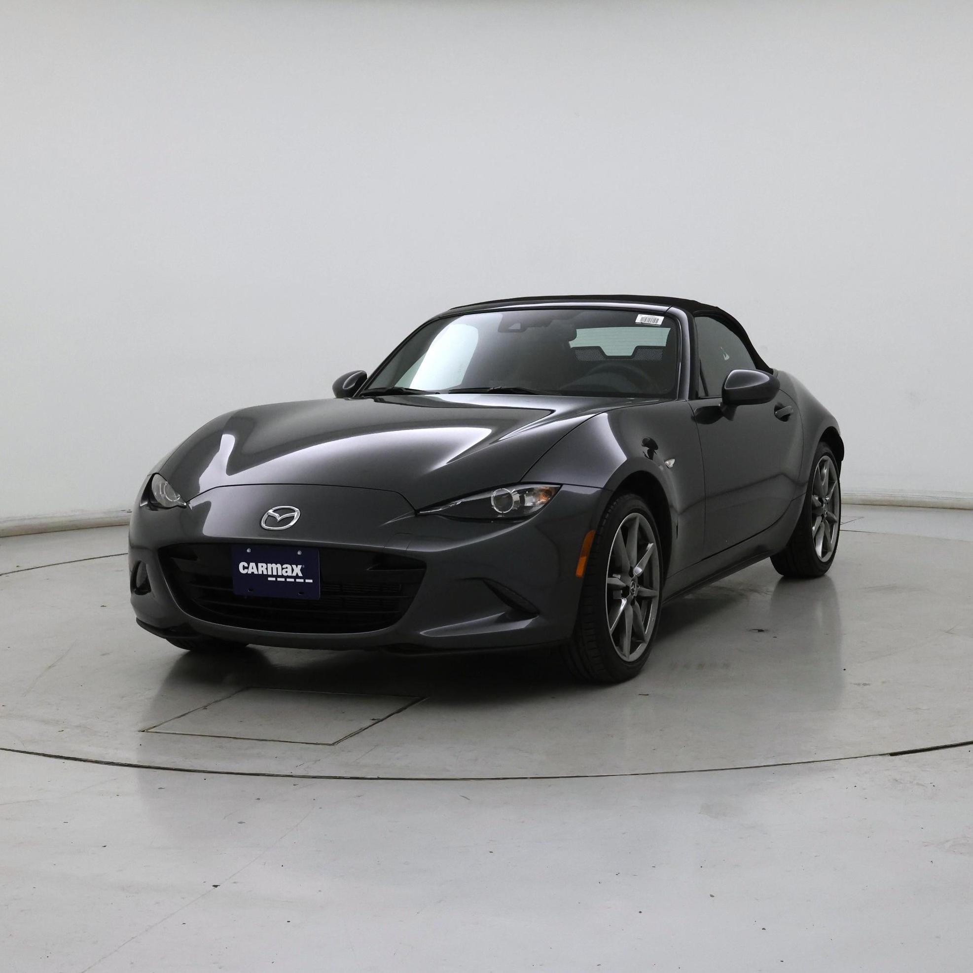 Thumbnail: 2023 Mazda MX-5 Miata - 4