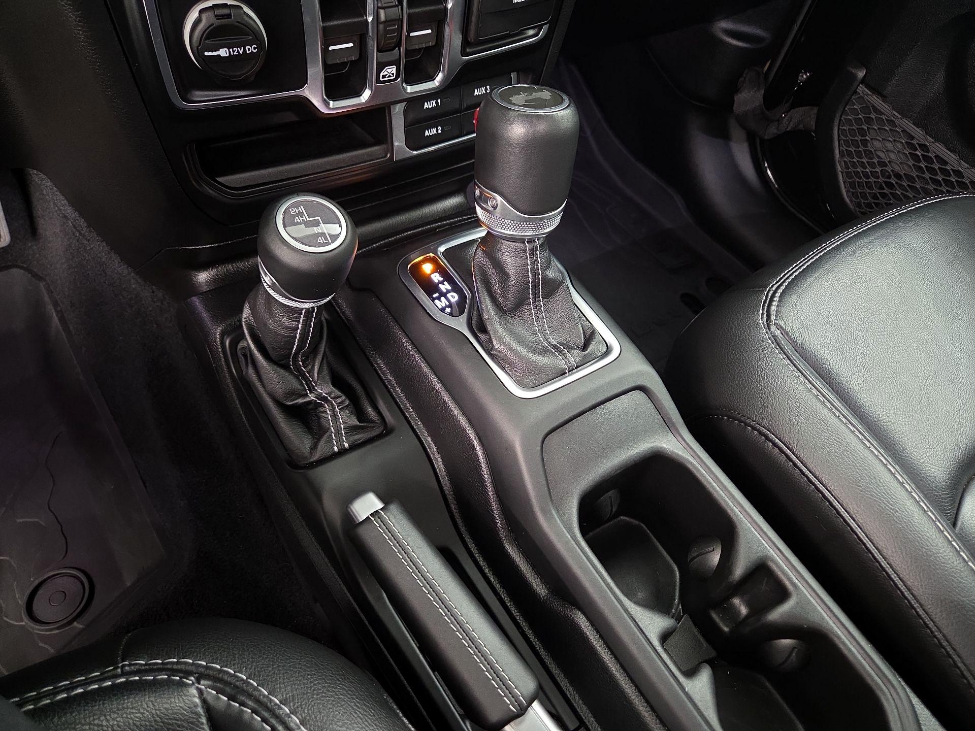 Thumbnail: 2021 Jeep Wrangler - 18