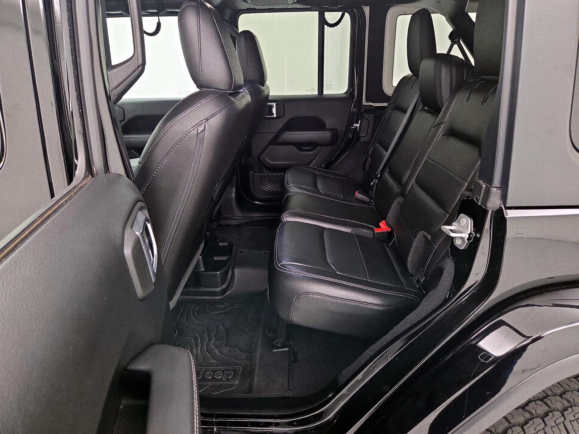 Thumbnail: 2021 Jeep Wrangler - 20