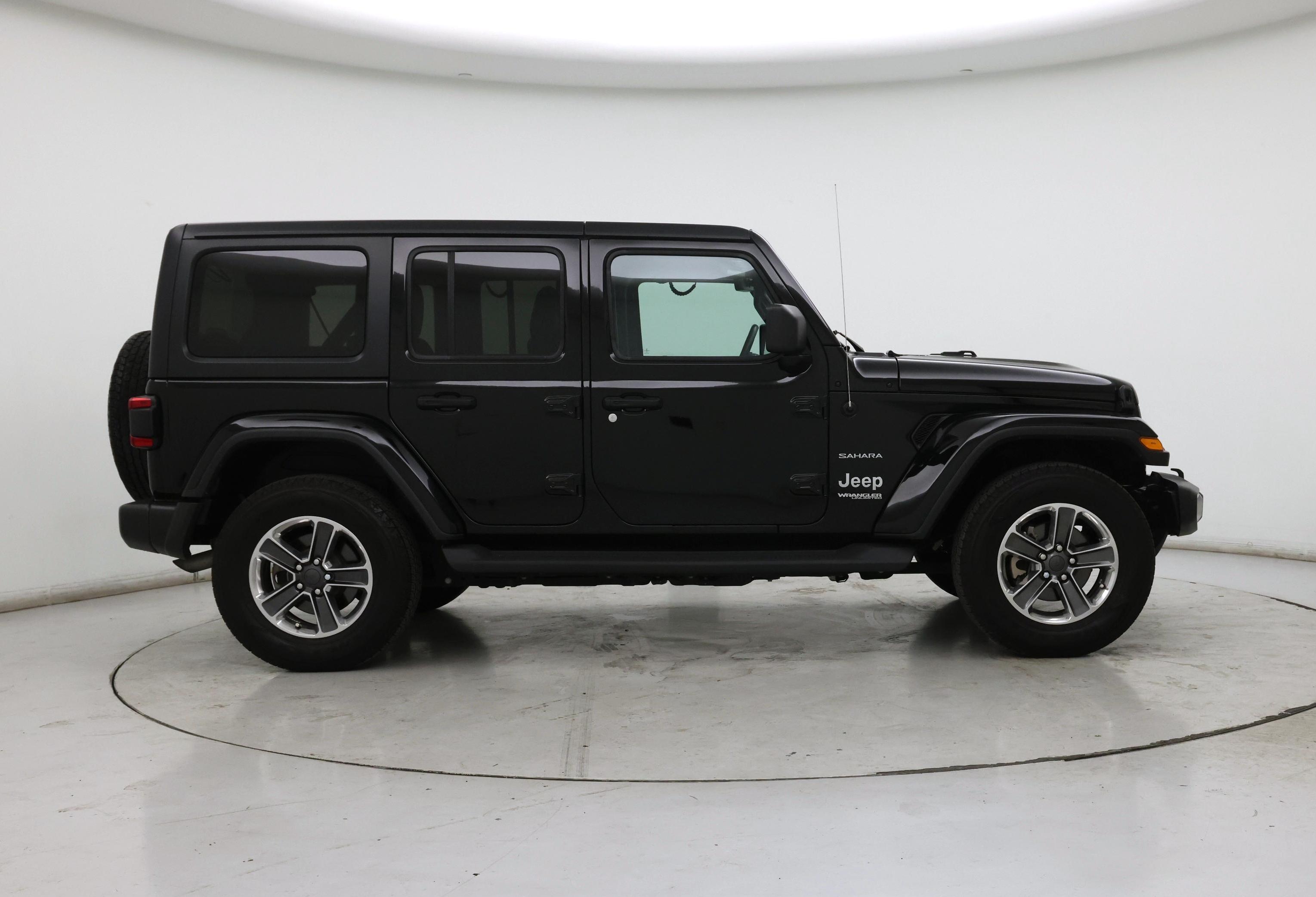 Thumbnail: 2021 Jeep Wrangler - 7