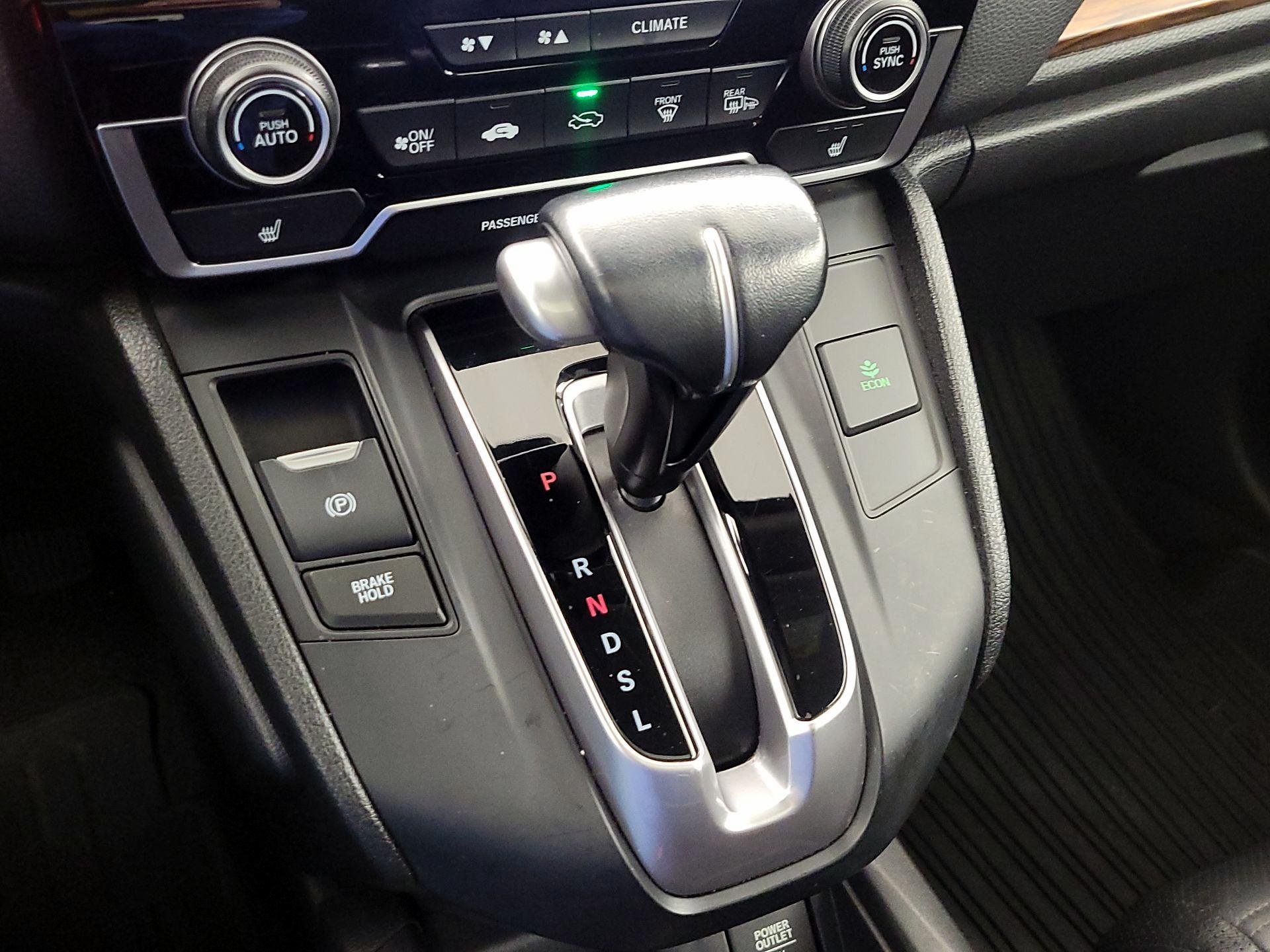 Thumbnail: 2019 Honda CR-V - 17