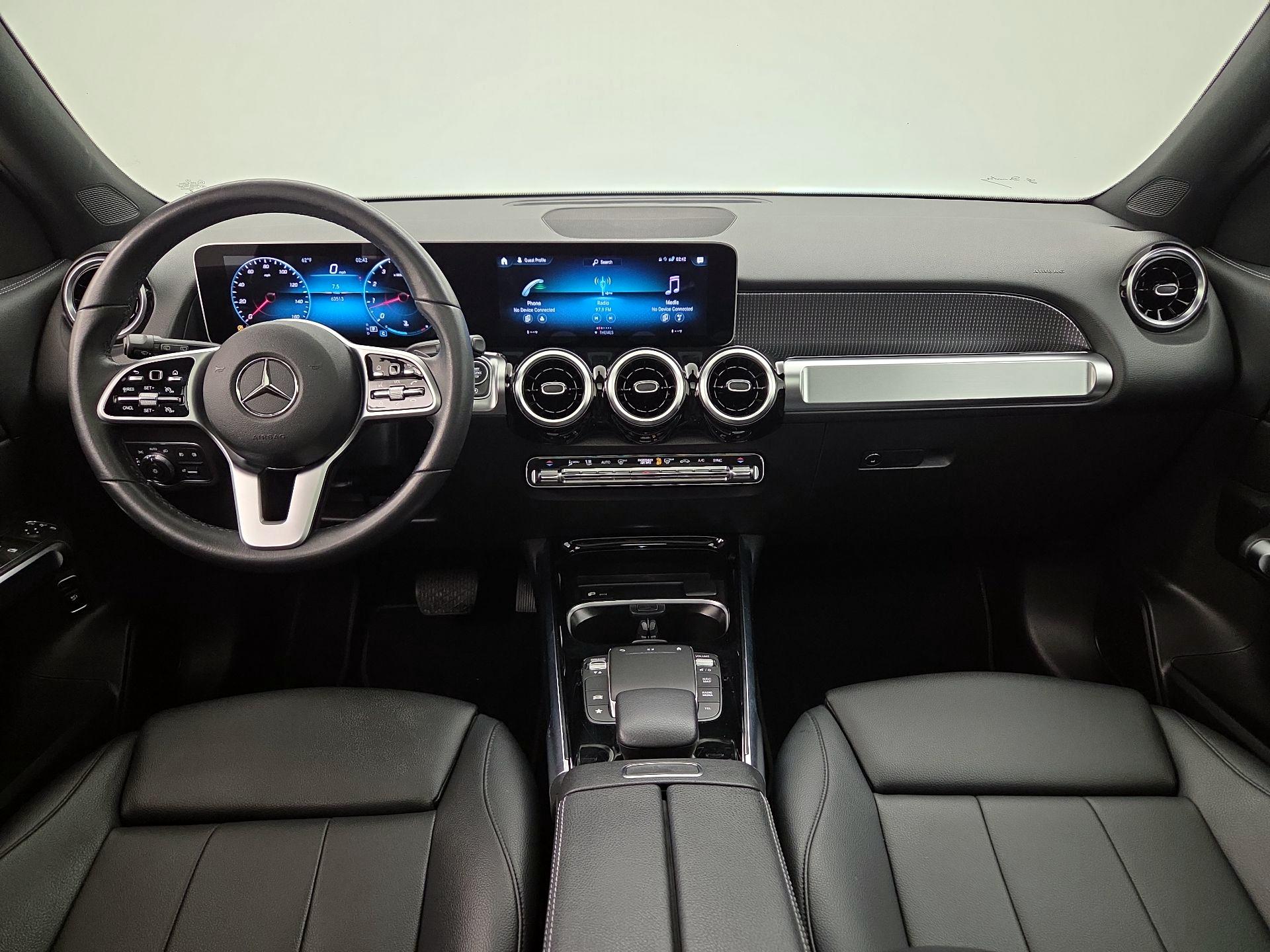 Thumbnail: 2021 Mercedes-Benz GLB - 9