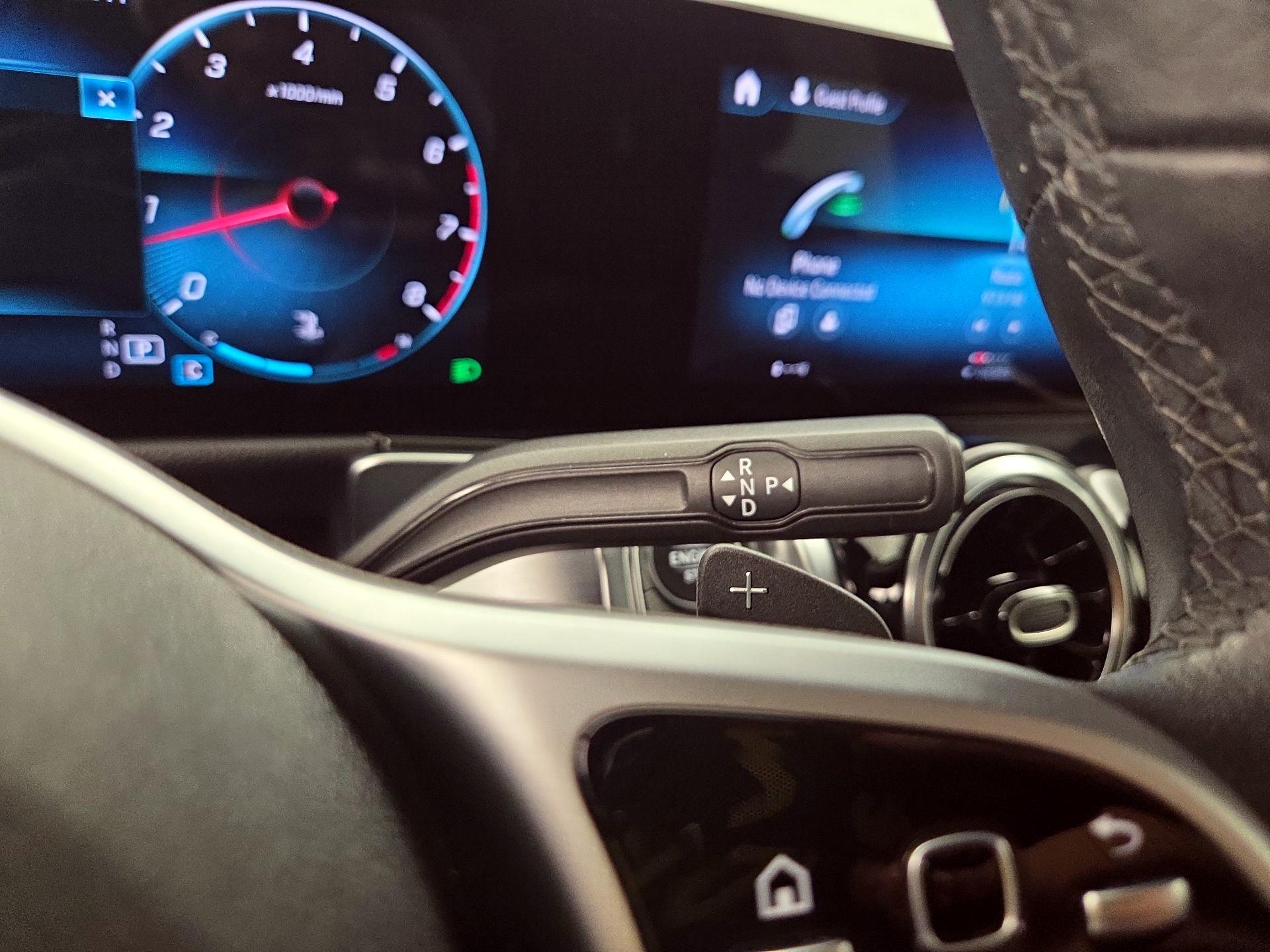 Thumbnail: 2021 Mercedes-Benz GLB - 17