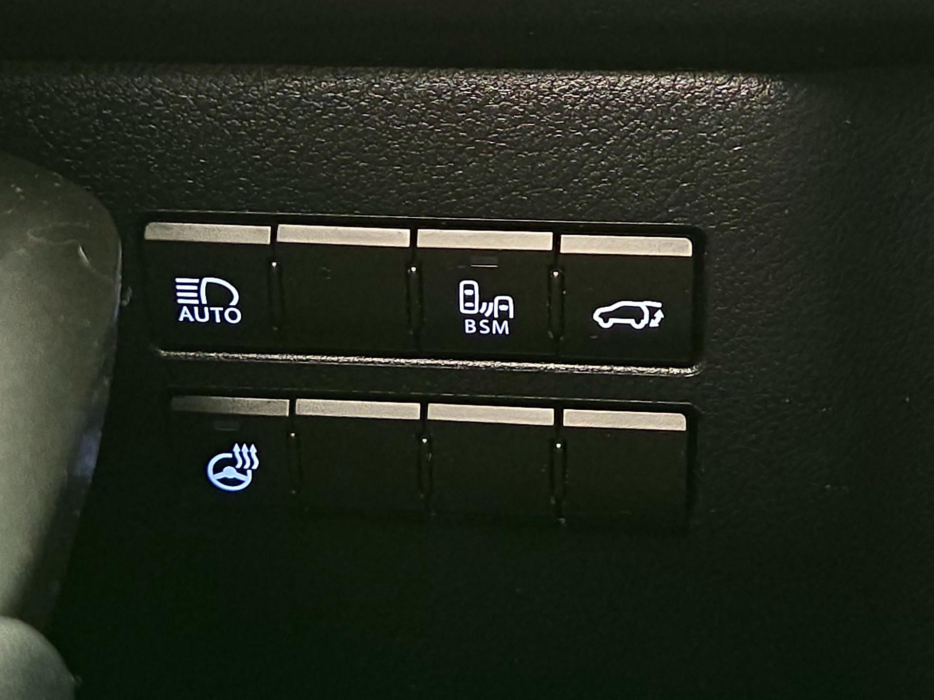 Thumbnail: 2020 Lexus NX - 13