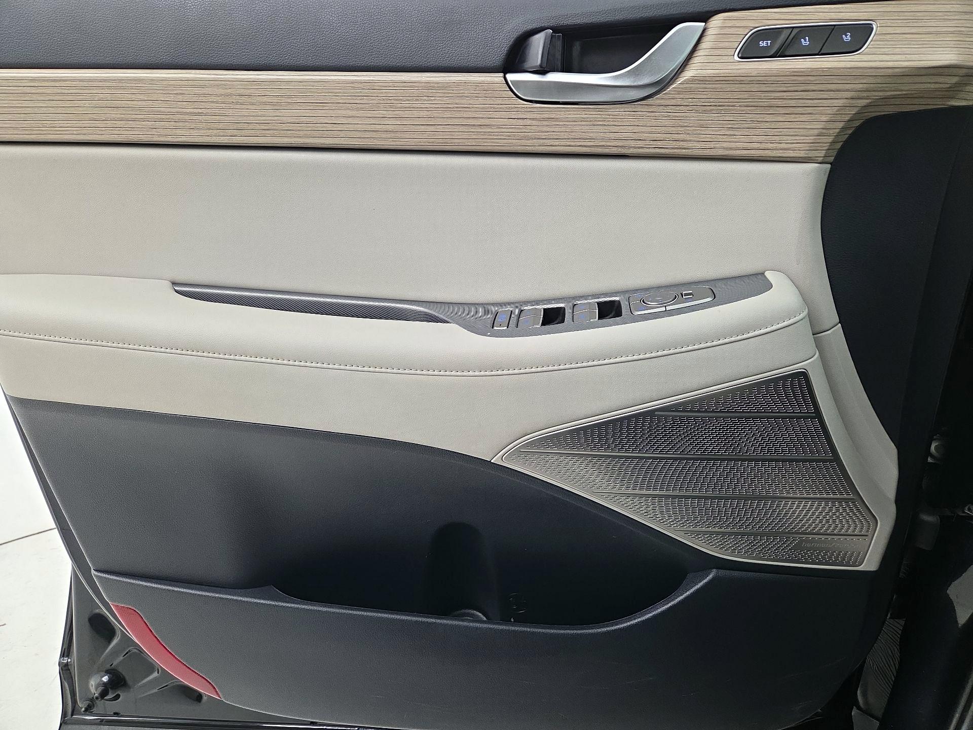 Thumbnail: 2021 Hyundai Palisade - 12