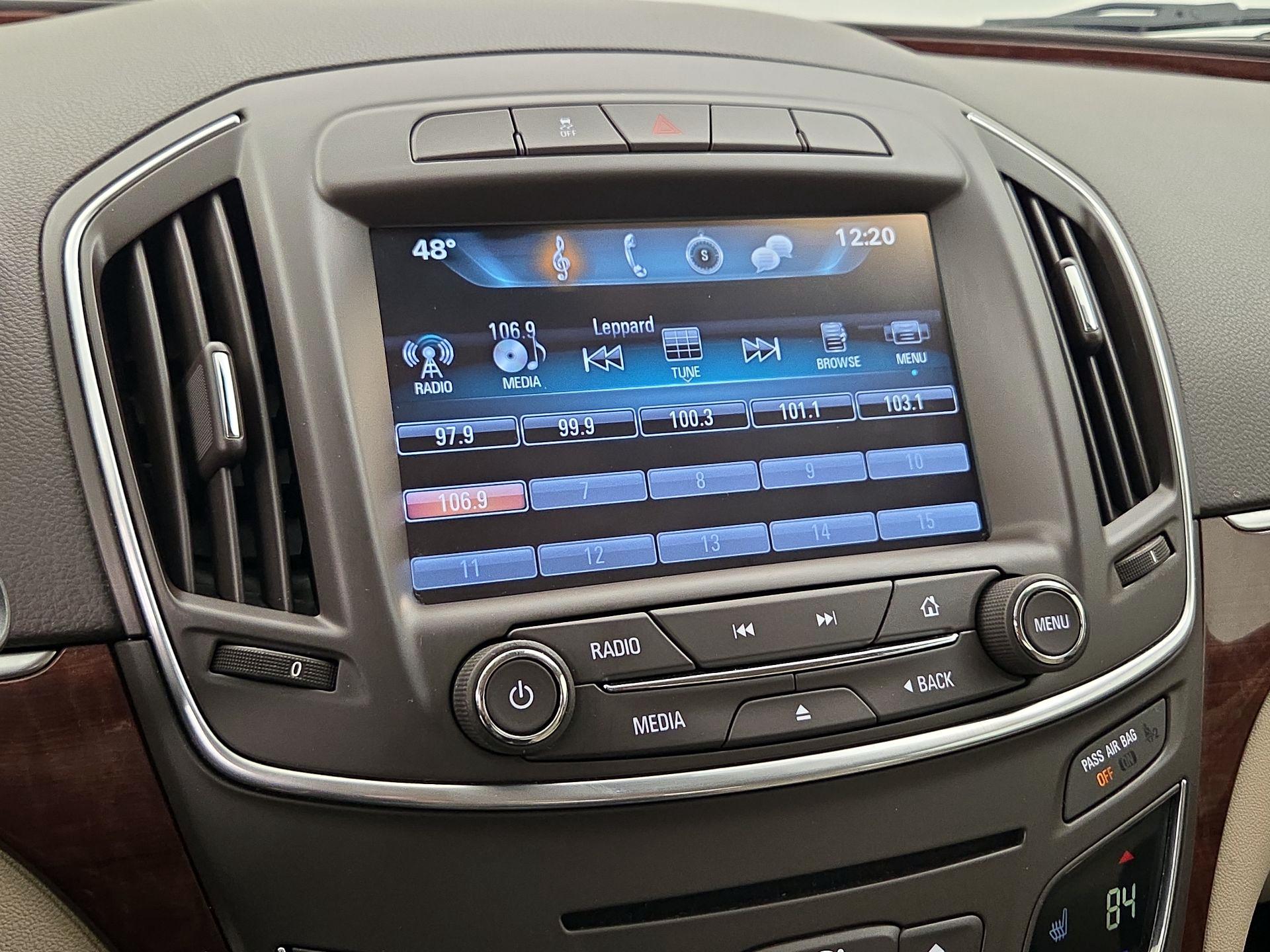 Thumbnail: 2017 Buick Regal - 16