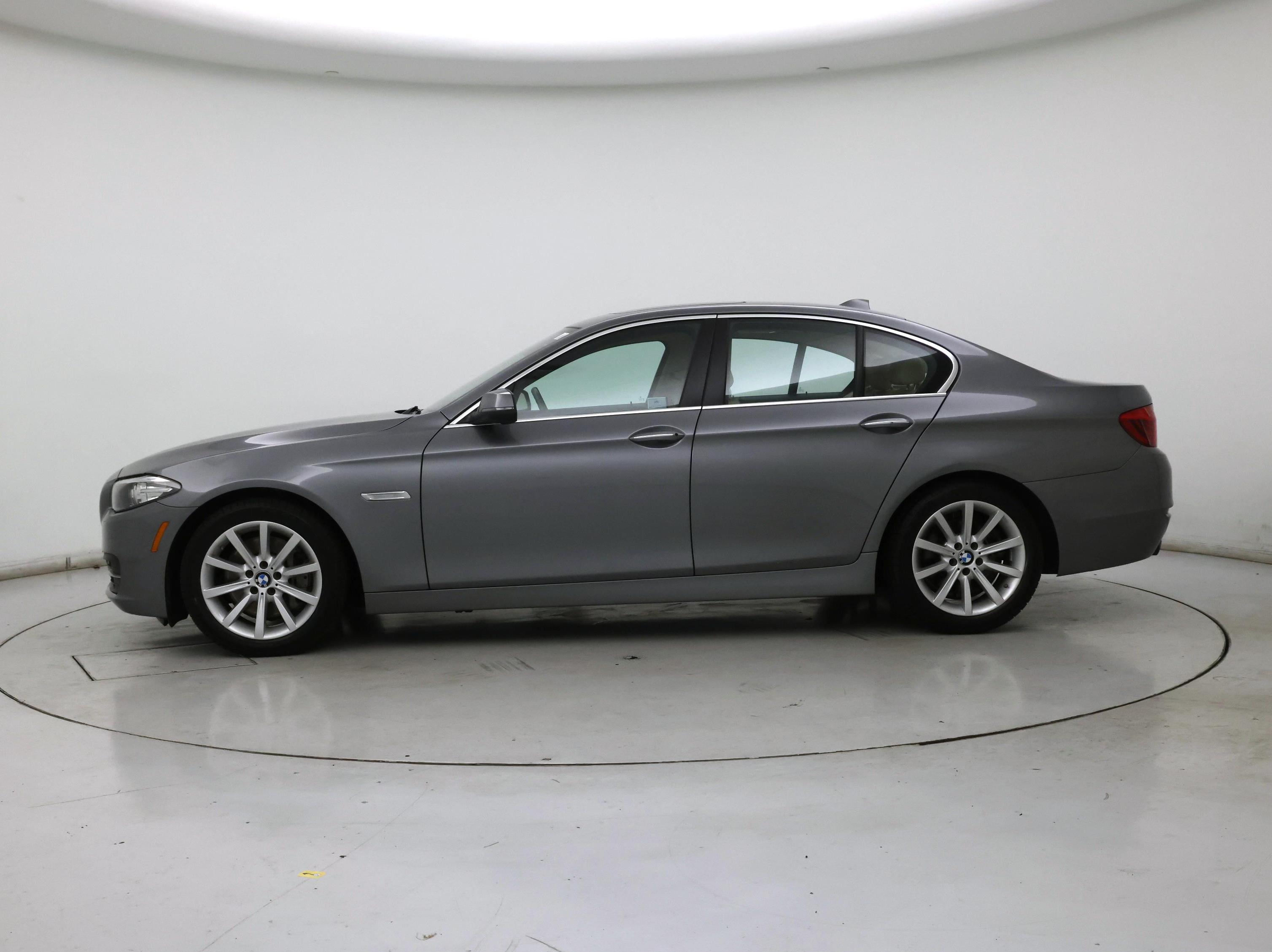 Thumbnail: 2014 BMW 5 Series - 3