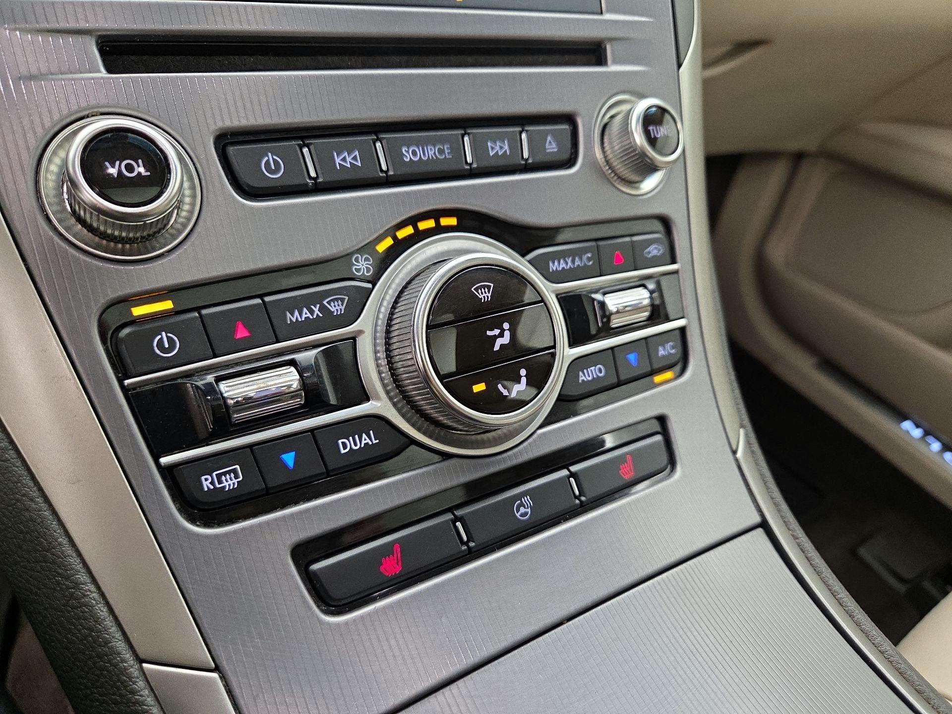 Thumbnail: 2017 Lincoln MKZ - 17