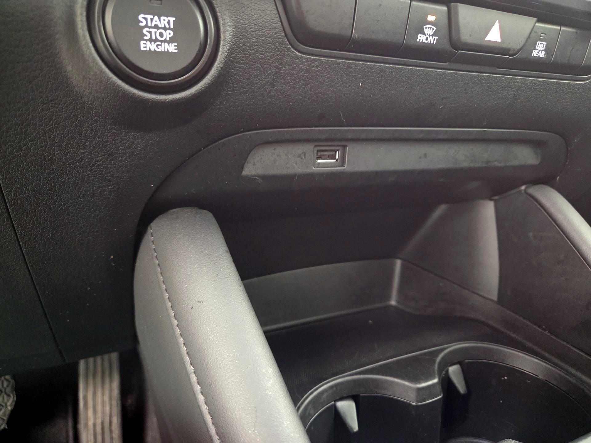 Thumbnail: 2020 Mazda Mazda3 - 18