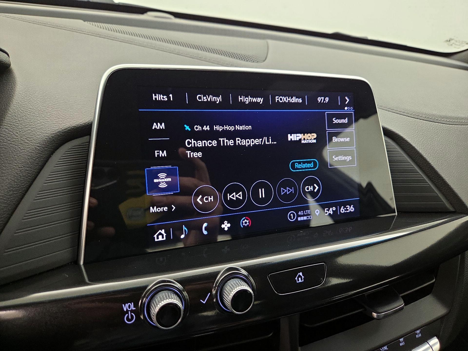 Thumbnail: 2022 Cadillac CT4 - 15