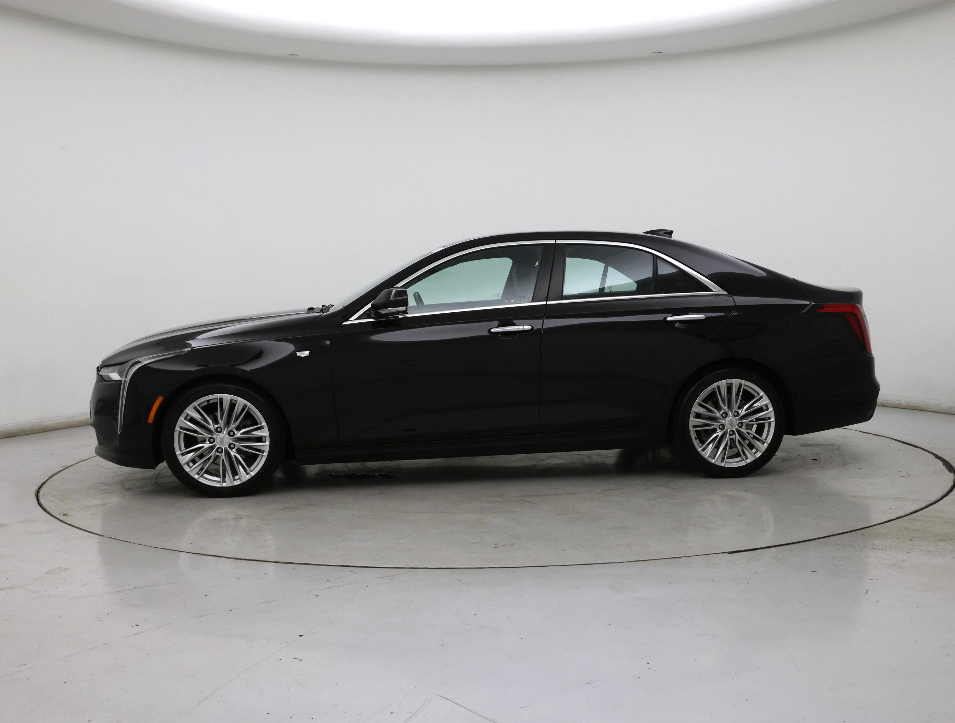 Thumbnail: 2022 Cadillac CT4 - 3