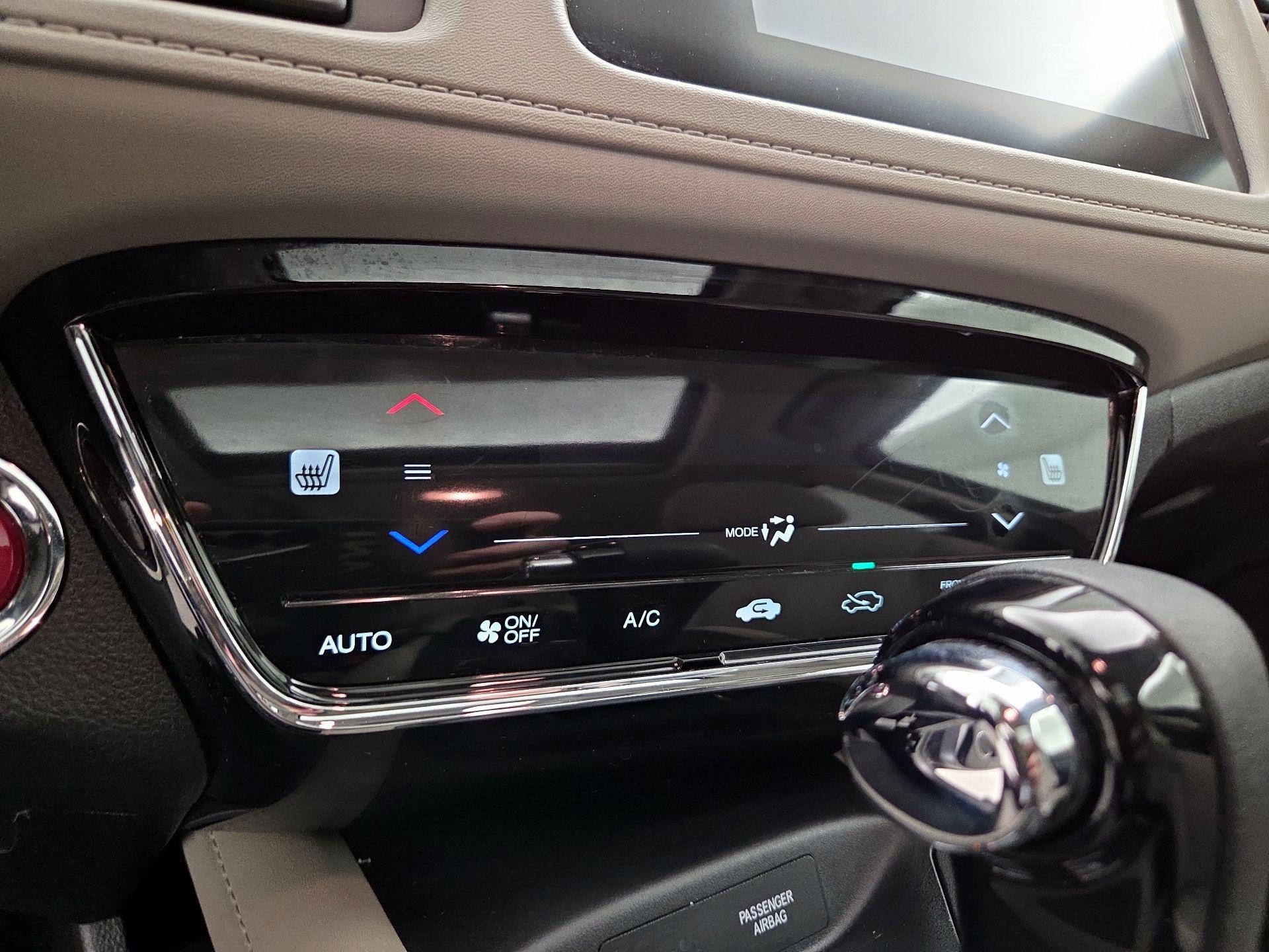 Thumbnail: 2018 Honda HR-V - 16