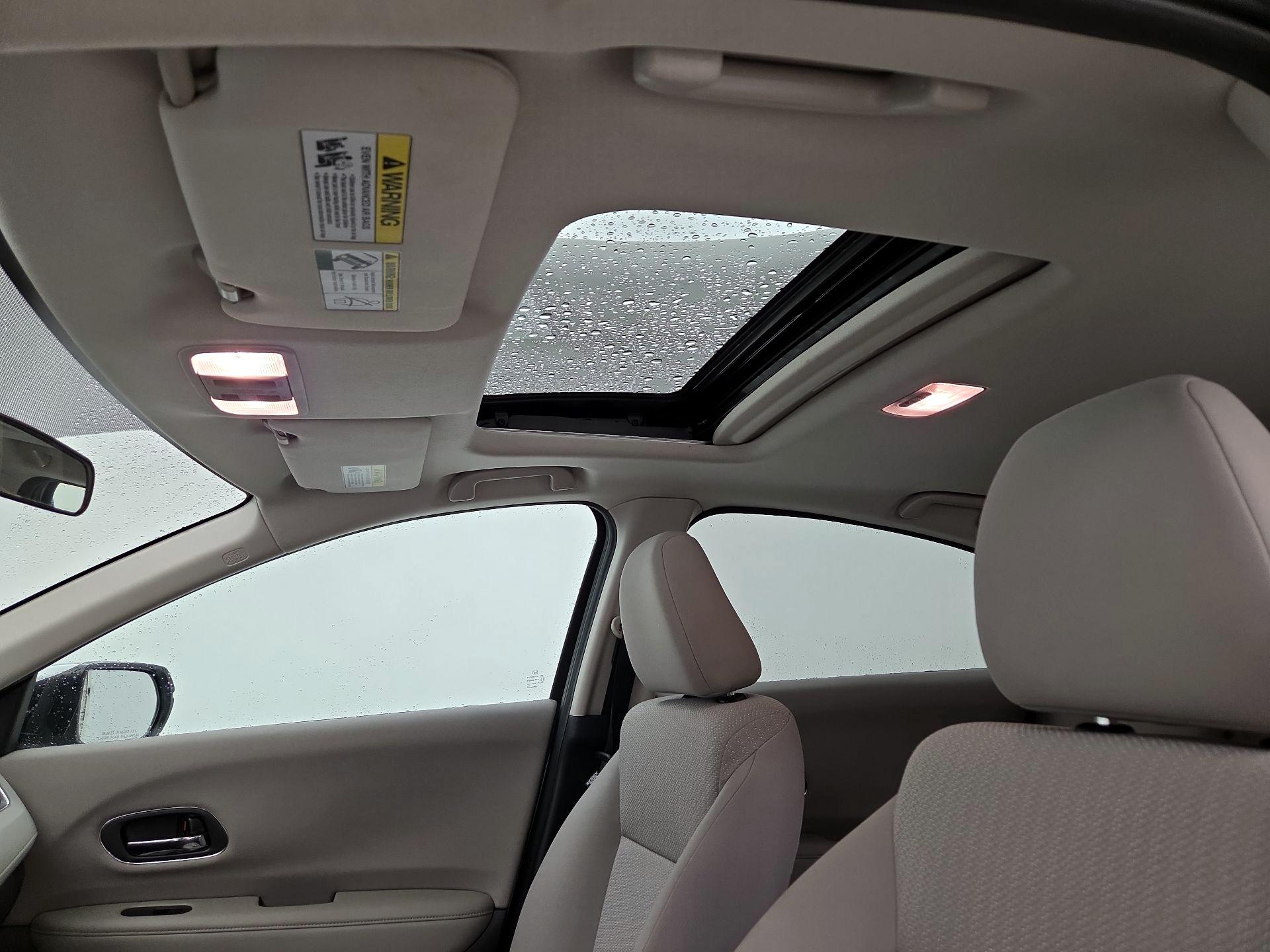 Thumbnail: 2018 Honda HR-V - 19