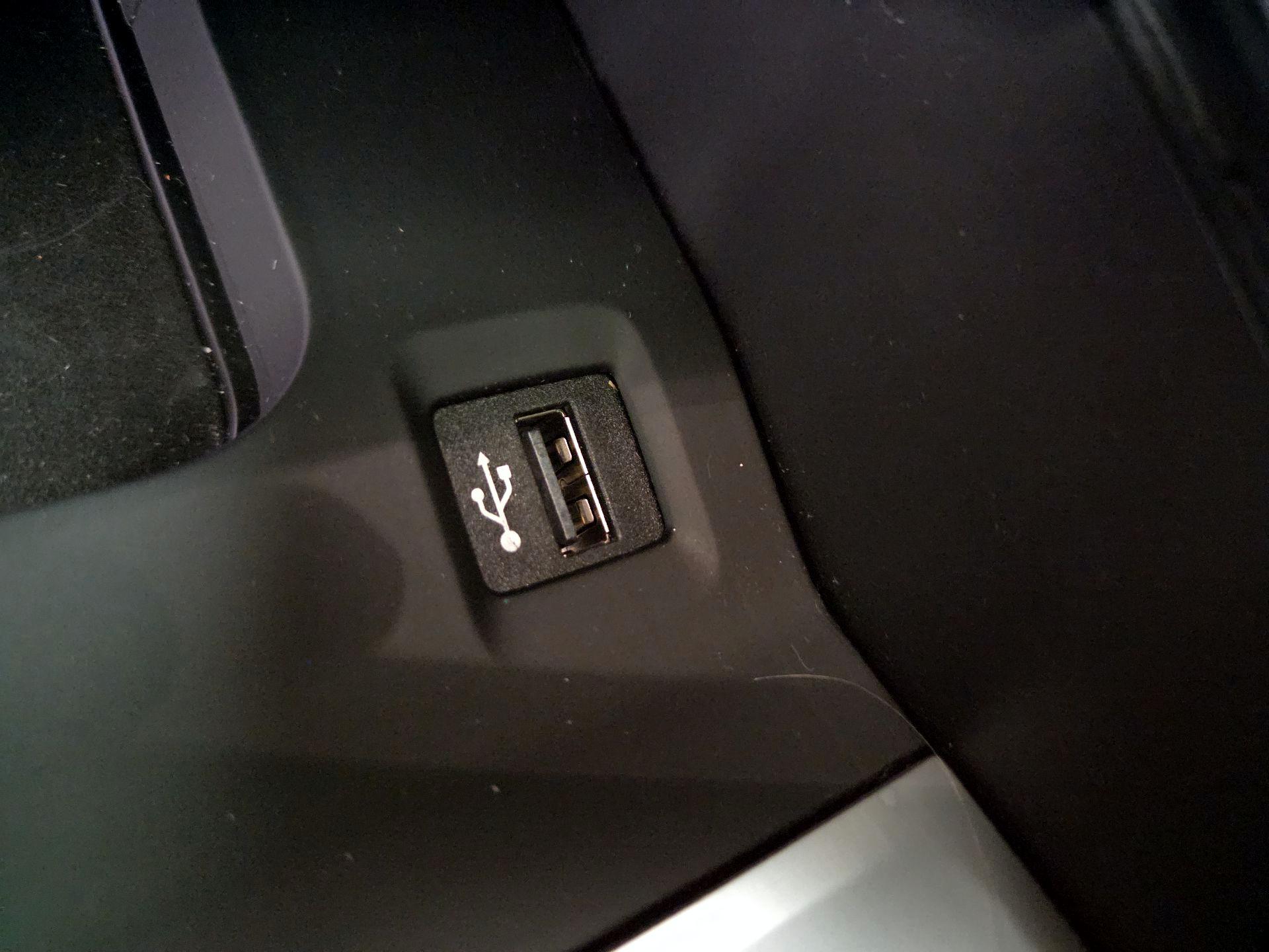 Thumbnail: 2020 BMW X5 - 19