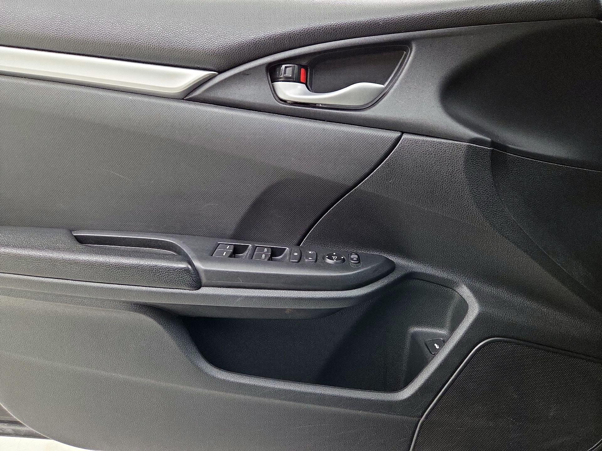 Thumbnail: 2019 Honda Civic - 12