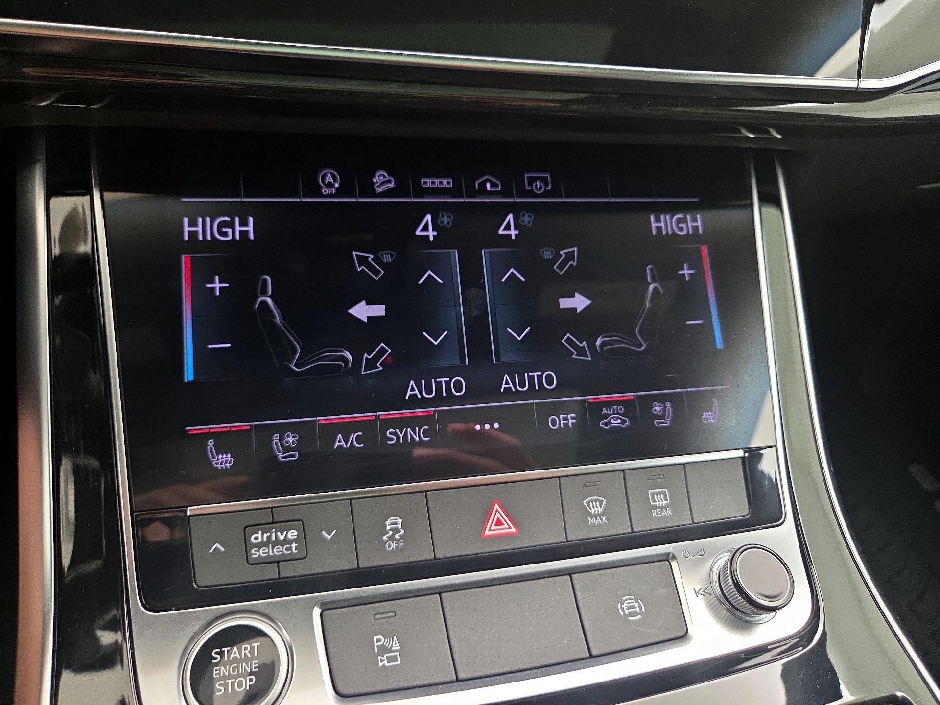 Thumbnail: 2021 Audi Q8 - 17